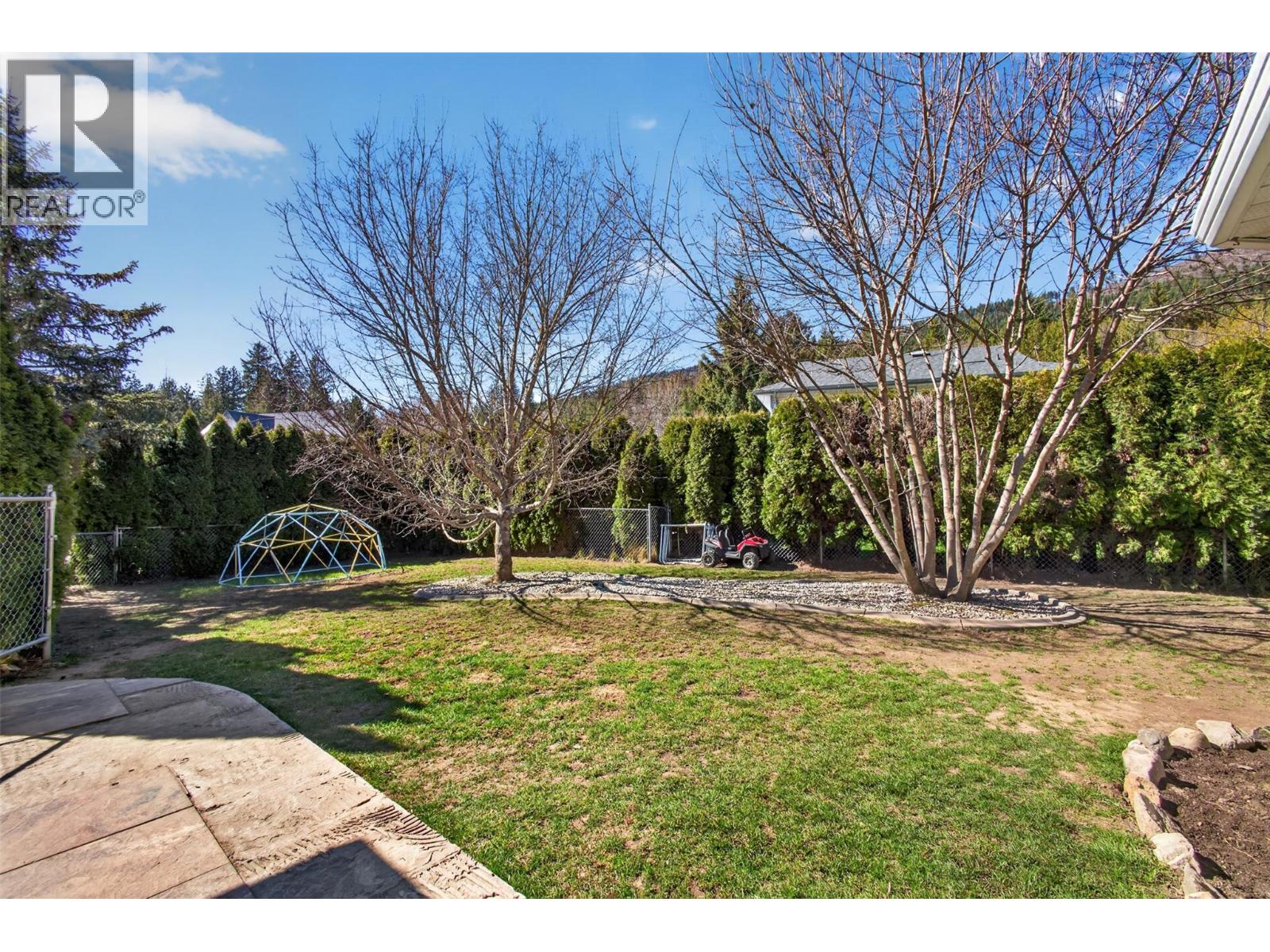 2367 Cedar Ridge Street, Lumby, British Columbia  V0E 2G5 - Photo 30 - 10382696