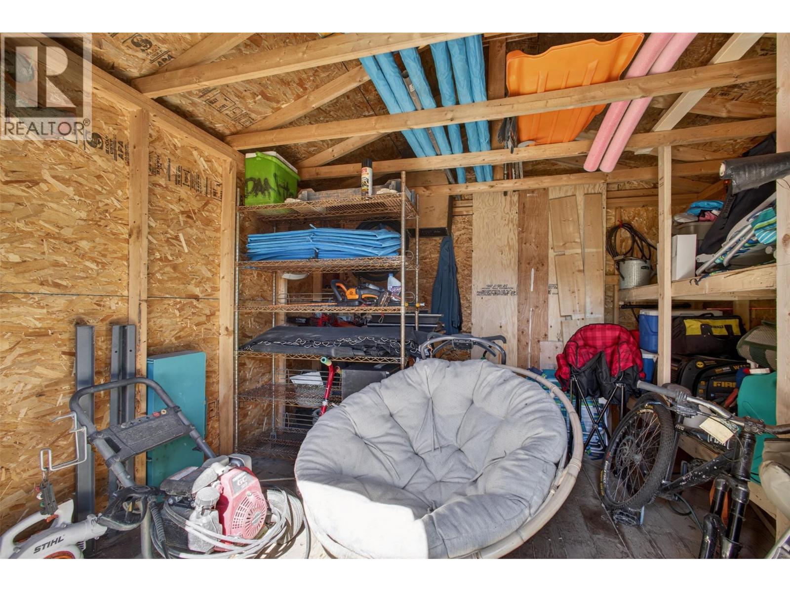 2367 Cedar Ridge Street, Lumby, British Columbia  V0E 2G5 - Photo 32 - 10382696