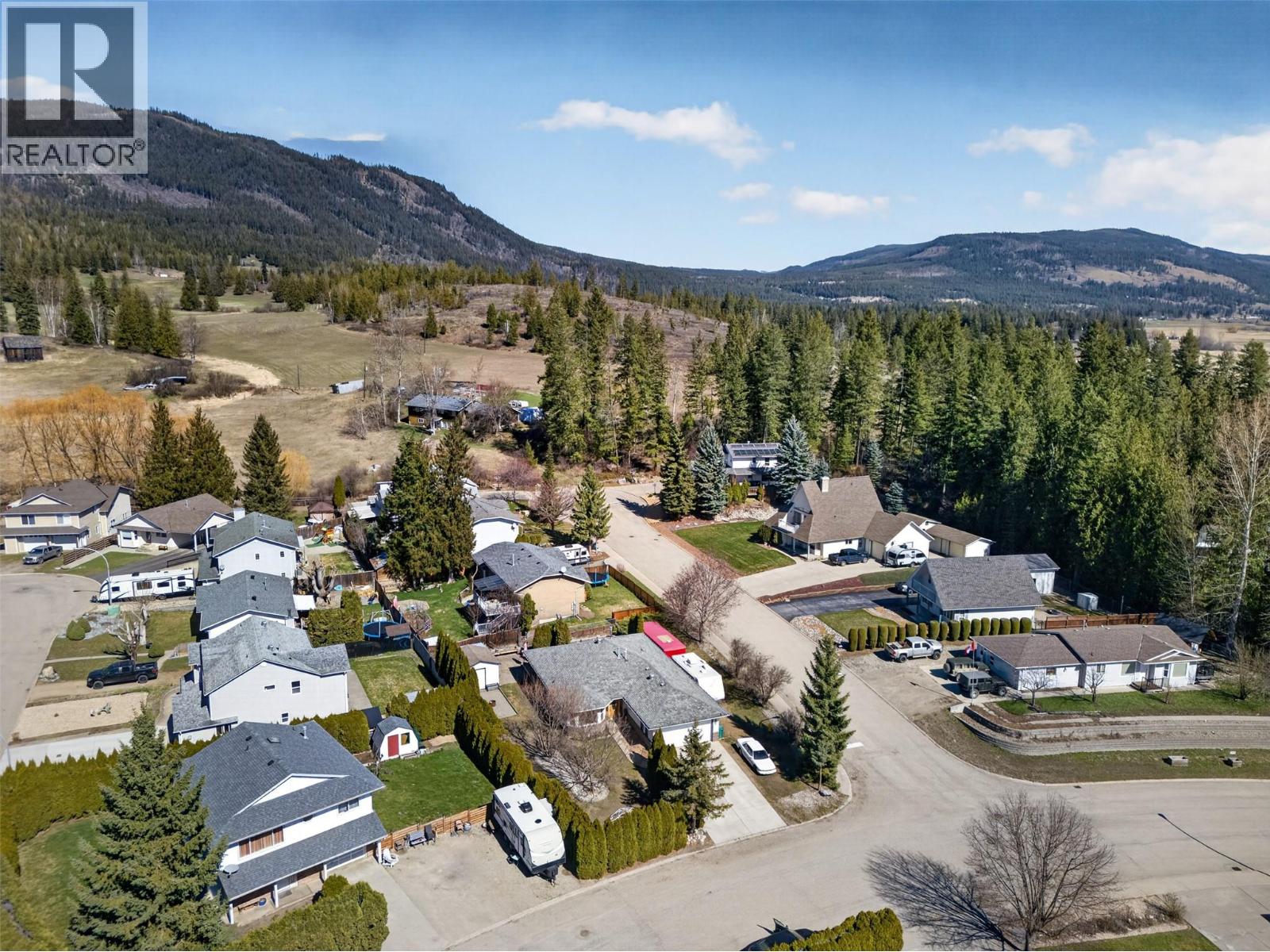 2367 Cedar Ridge Street, Lumby, British Columbia  V0E 2G5 - Photo 44 - 10382696