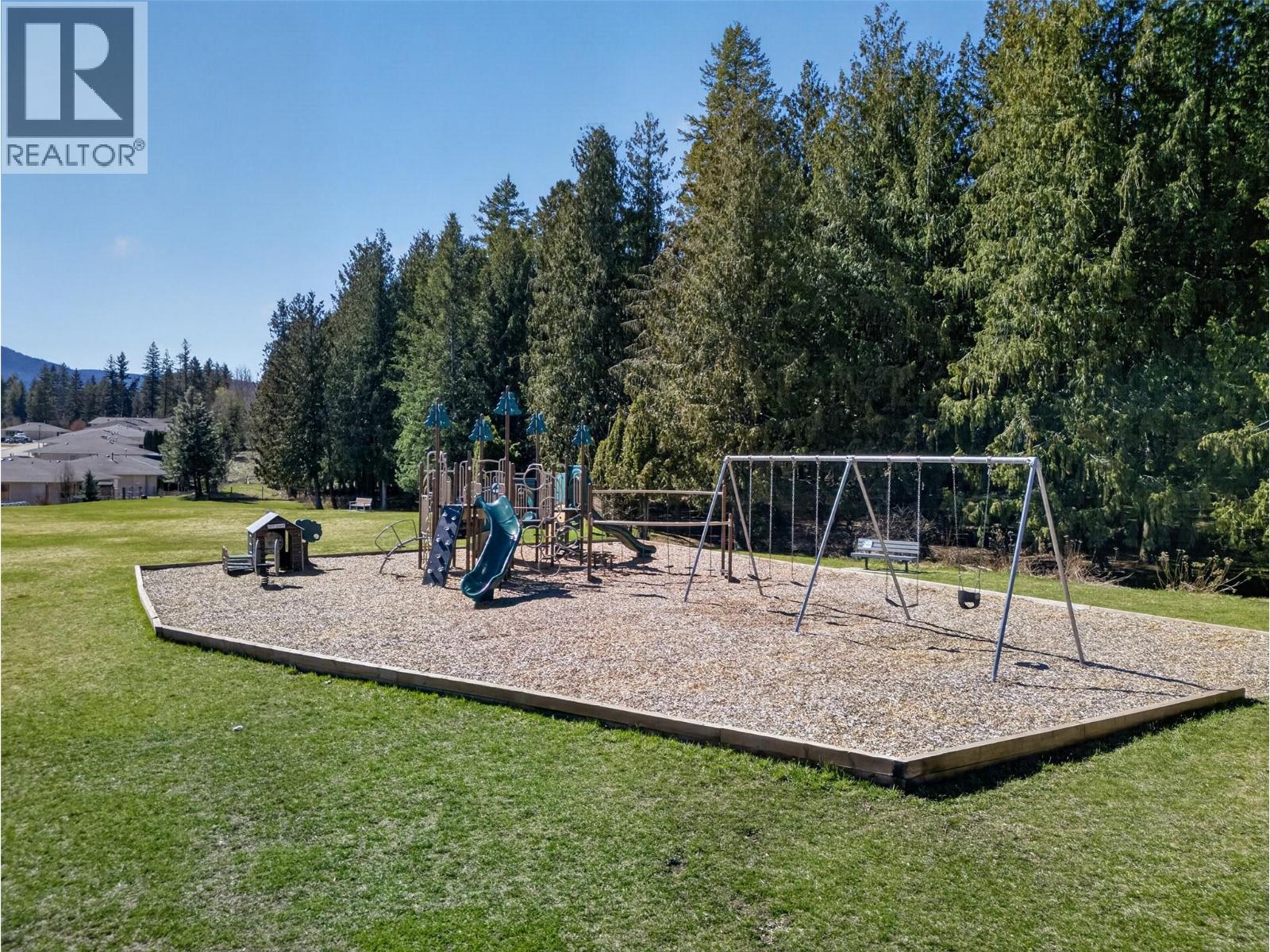 2367 Cedar Ridge Street, Lumby, British Columbia  V0E 2G5 - Photo 48 - 10382696