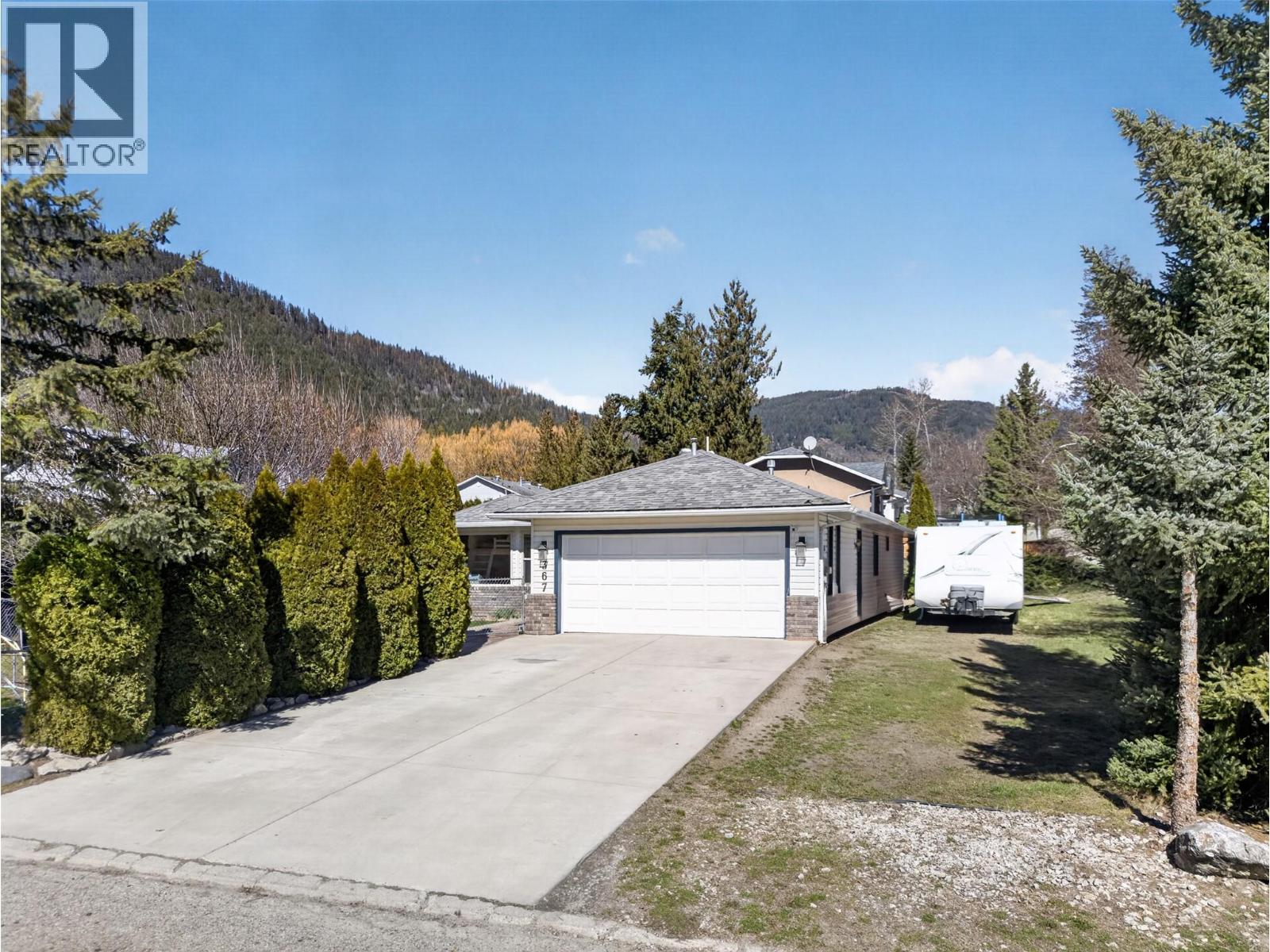 2367 Cedar Ridge Street, Lumby, British Columbia  V0E 2G5 - Photo 51 - 10382696