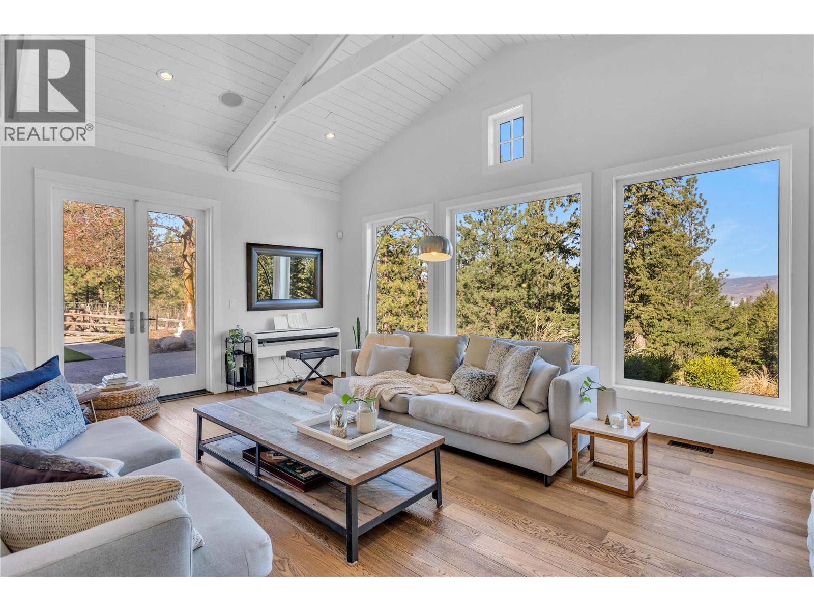 2376 Saucier Road, Kelowna, British Columbia  V1W 4B8 - Photo 18 - 10382137