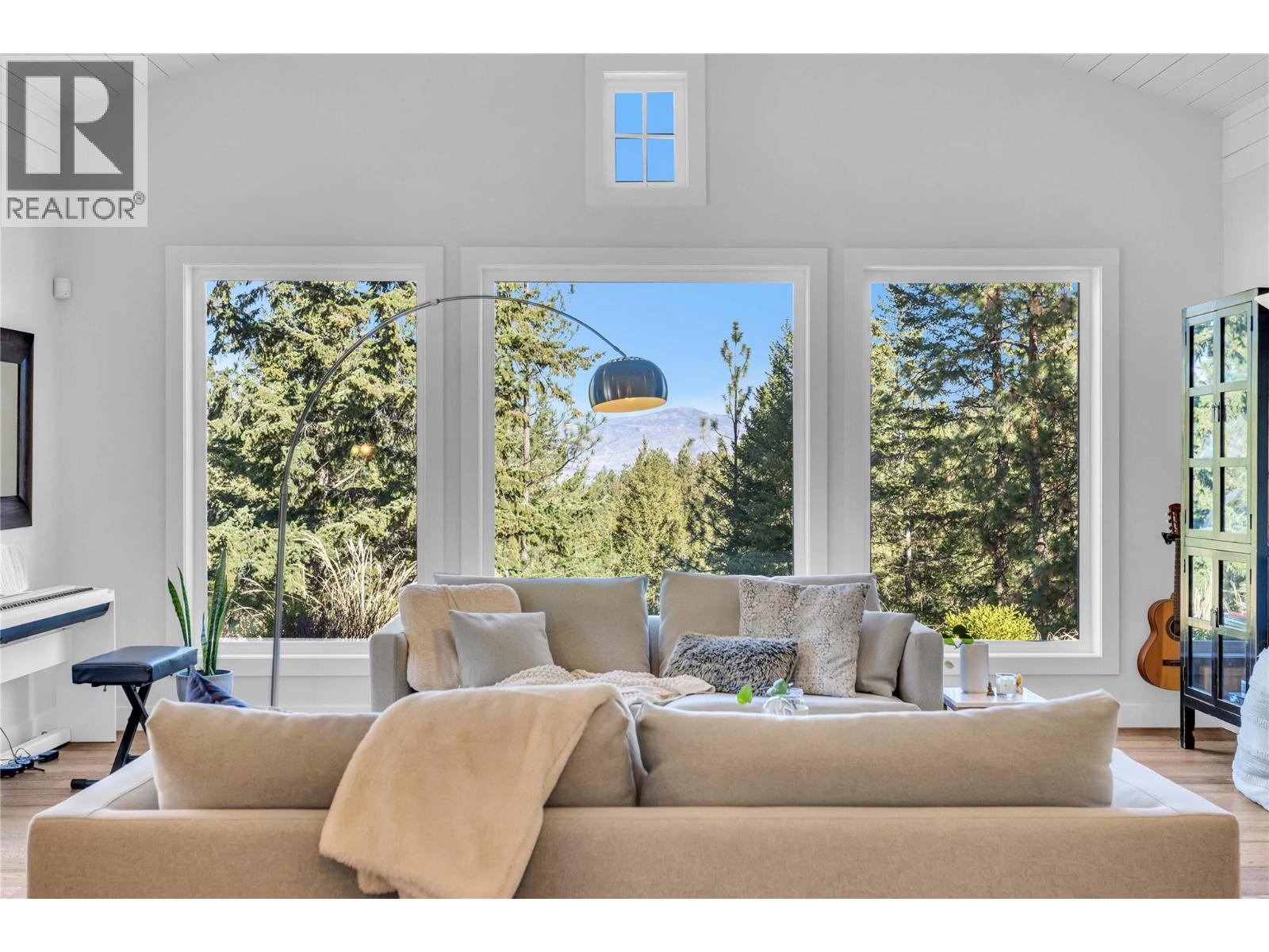 2376 Saucier Road, Kelowna, British Columbia  V1W 4B8 - Photo 19 - 10382137