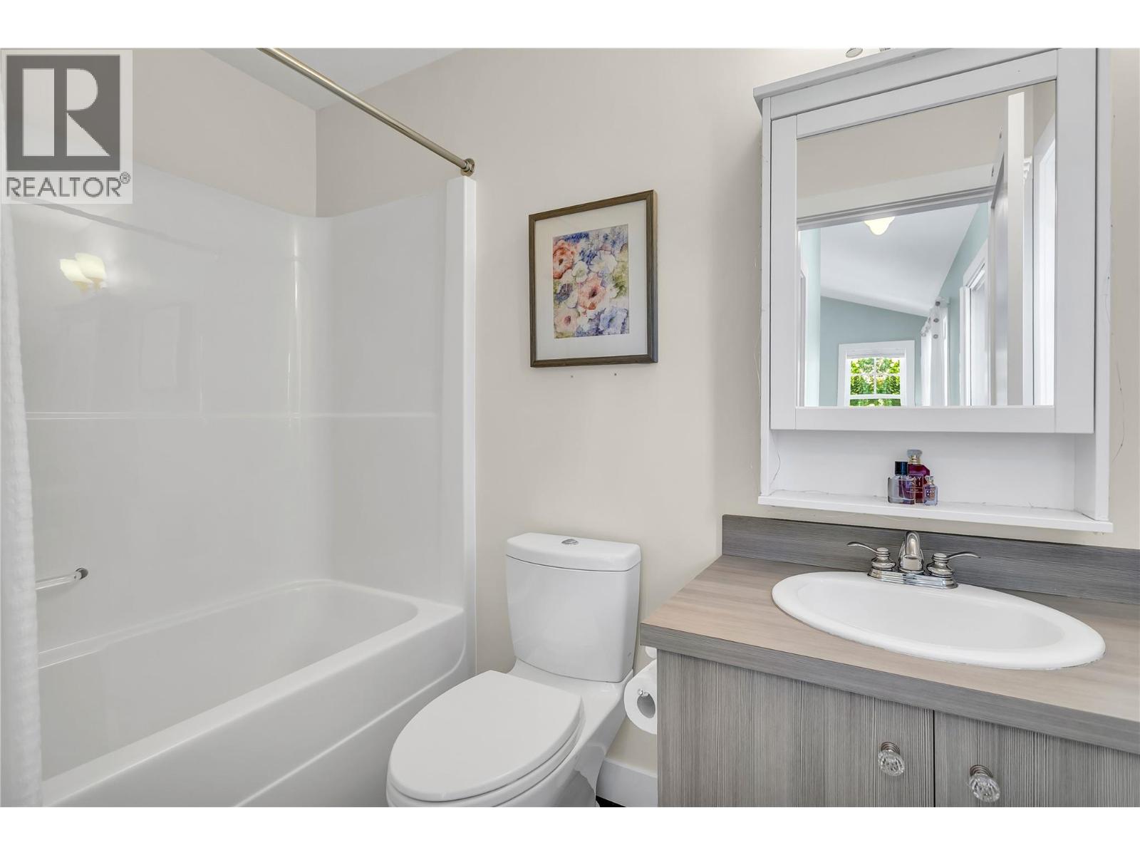 2376 Saucier Road, Kelowna, British Columbia  V1W 4B8 - Photo 29 - 10382137