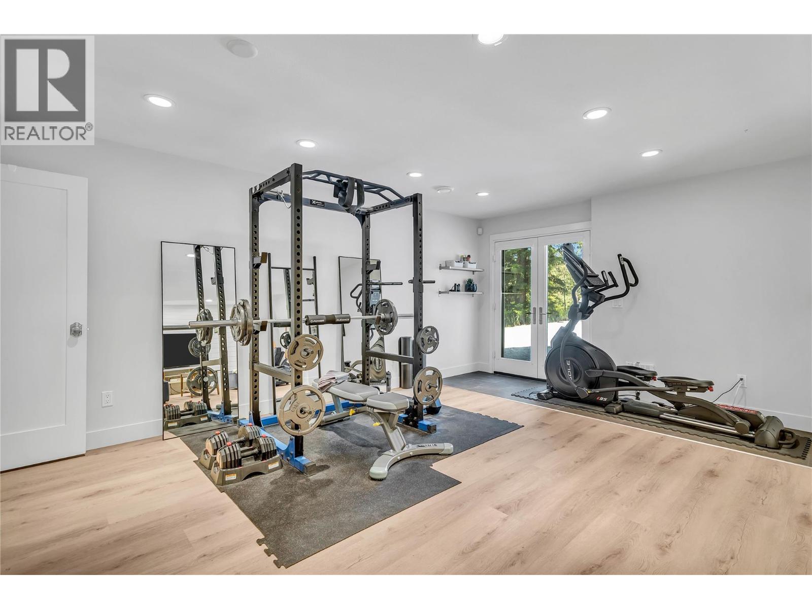 2376 Saucier Road, Kelowna, British Columbia  V1W 4B8 - Photo 33 - 10382137