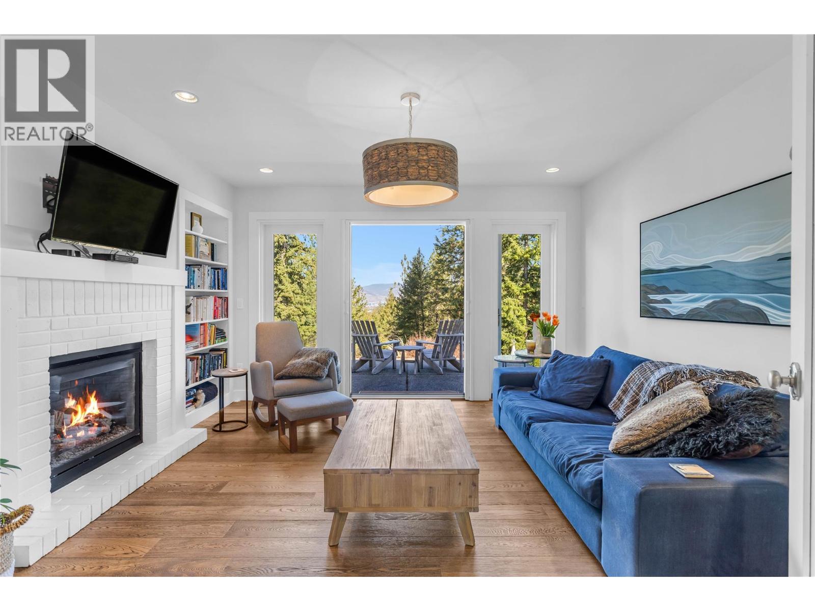 2376 Saucier Road, Kelowna, British Columbia  V1W 4B8 - Photo 7 - 10382137