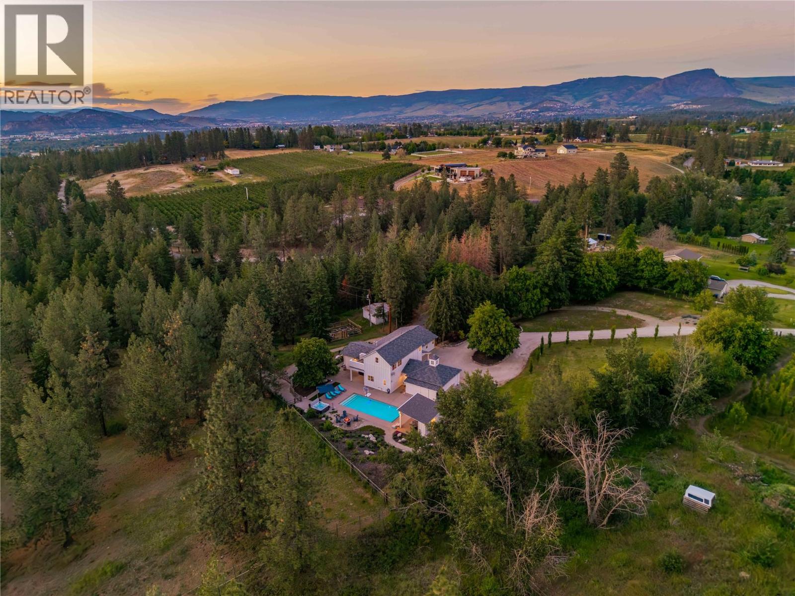 2376 Saucier Road, Kelowna, British Columbia  V1W 4B8 - Photo 81 - 10382137