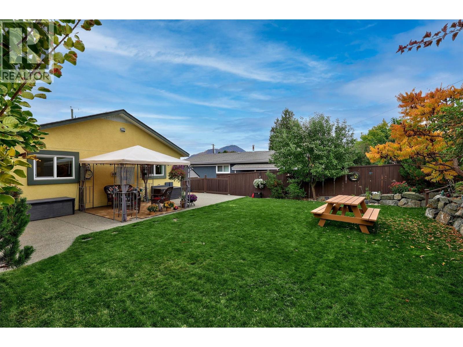 647 Hemlock Street, Kamloops, British Columbia  V2C 1C6 - Photo 28 - 10383021