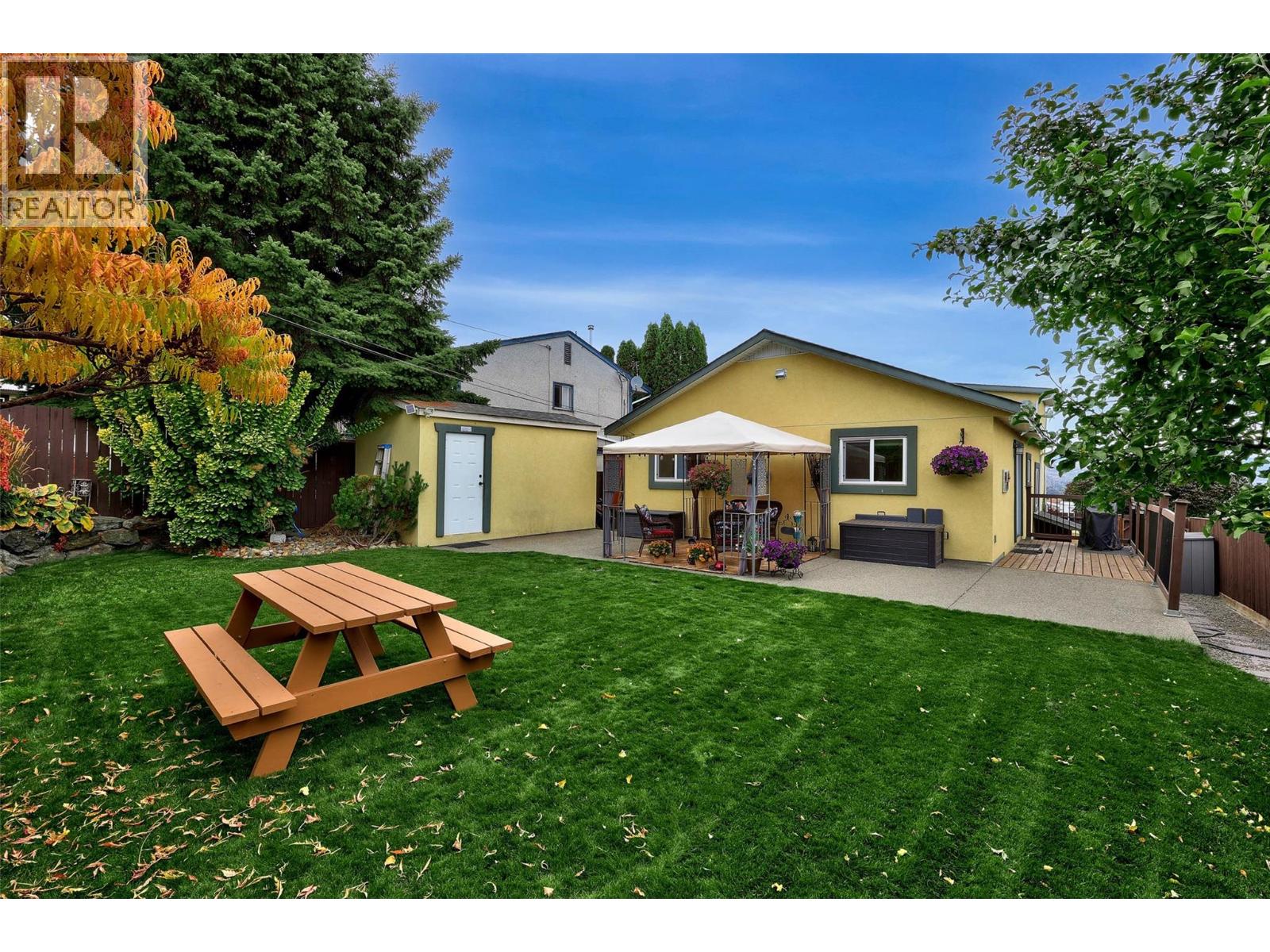 647 Hemlock Street, Kamloops, British Columbia  V2C 1C6 - Photo 29 - 10383021