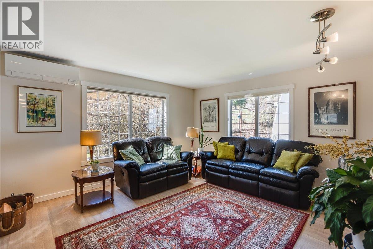 210 Bayview Street, Kaslo, British Columbia  V1L 1M0 - Photo 12 - 10382941