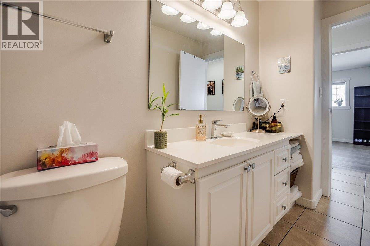 210 Bayview Street, Kaslo, British Columbia  V1L 1M0 - Photo 25 - 10382941