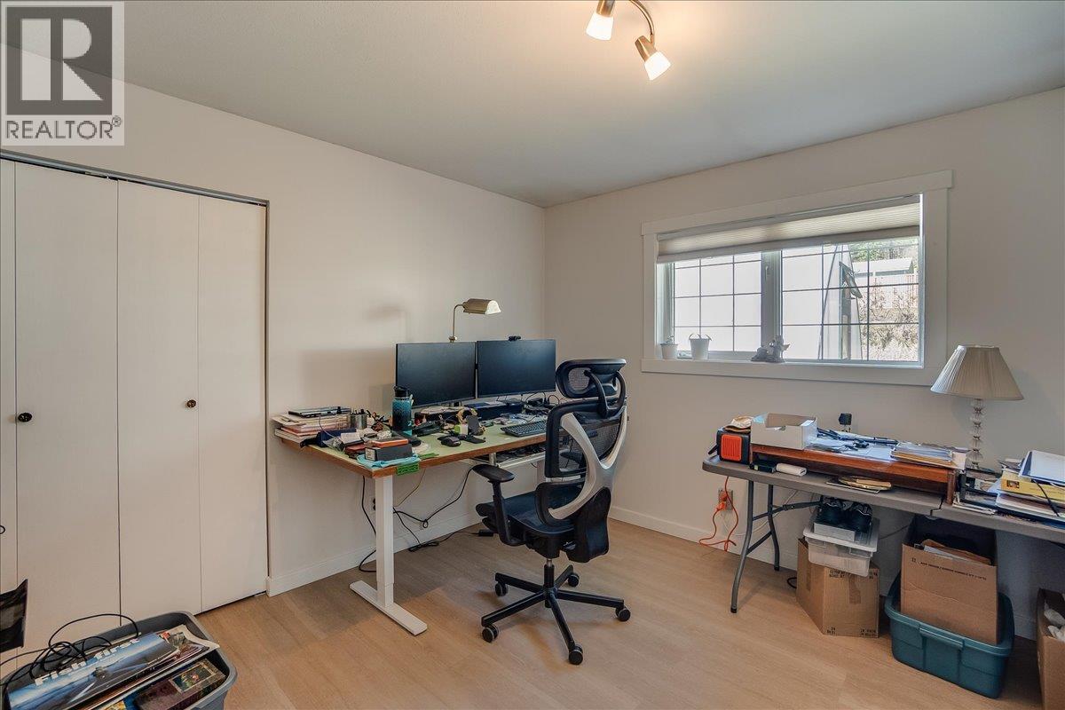 210 Bayview Street, Kaslo, British Columbia  V1L 1M0 - Photo 28 - 10382941