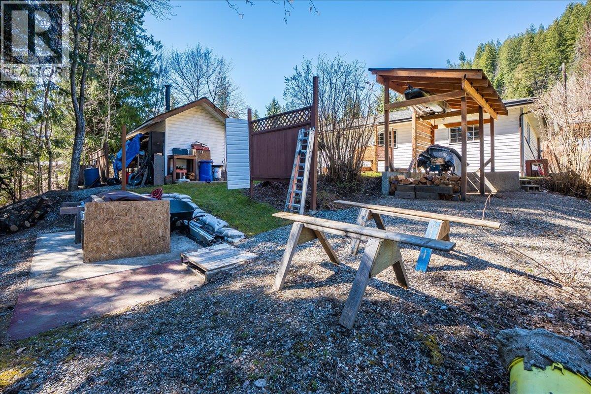 210 Bayview Street, Kaslo, British Columbia  V1L 1M0 - Photo 40 - 10382941