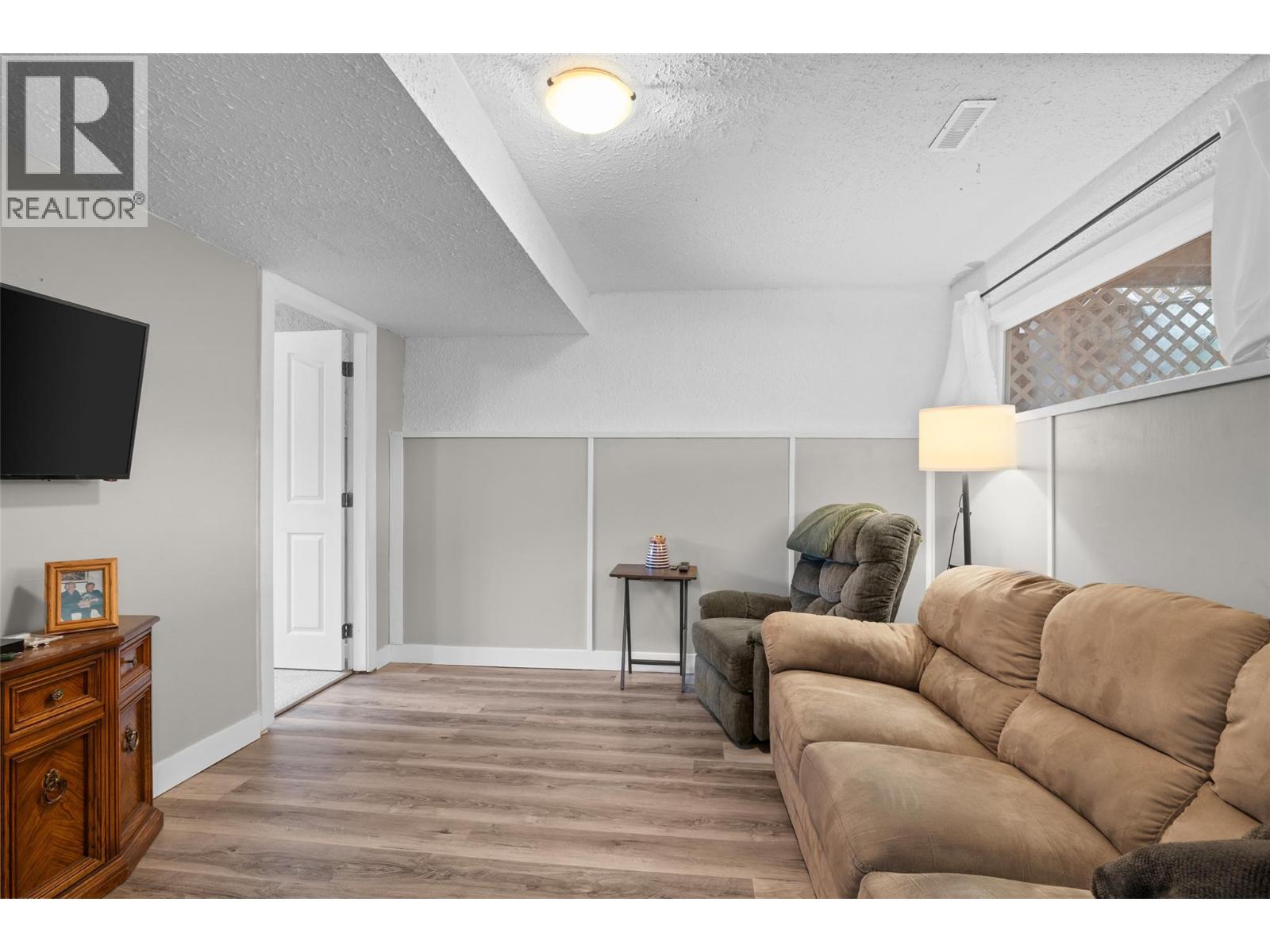 332 Chetwynd Drive, Kamloops, British Columbia  V2H 1L7 - Photo 19 - 10382901