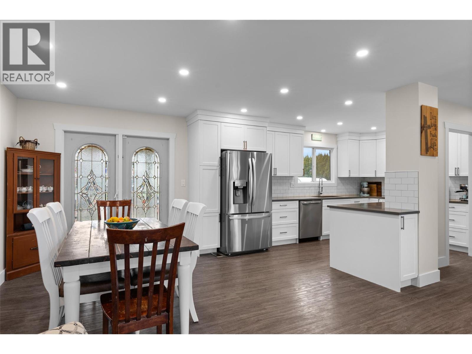 332 Chetwynd Drive, Kamloops, British Columbia  V2H 1L7 - Photo 6 - 10382901