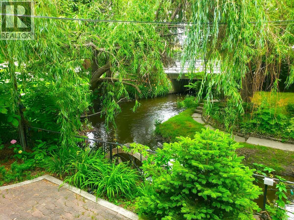 1980 Ethel Street, Kelowna, British Columbia  V1Y 2Z5 - Photo 10 - 10383061