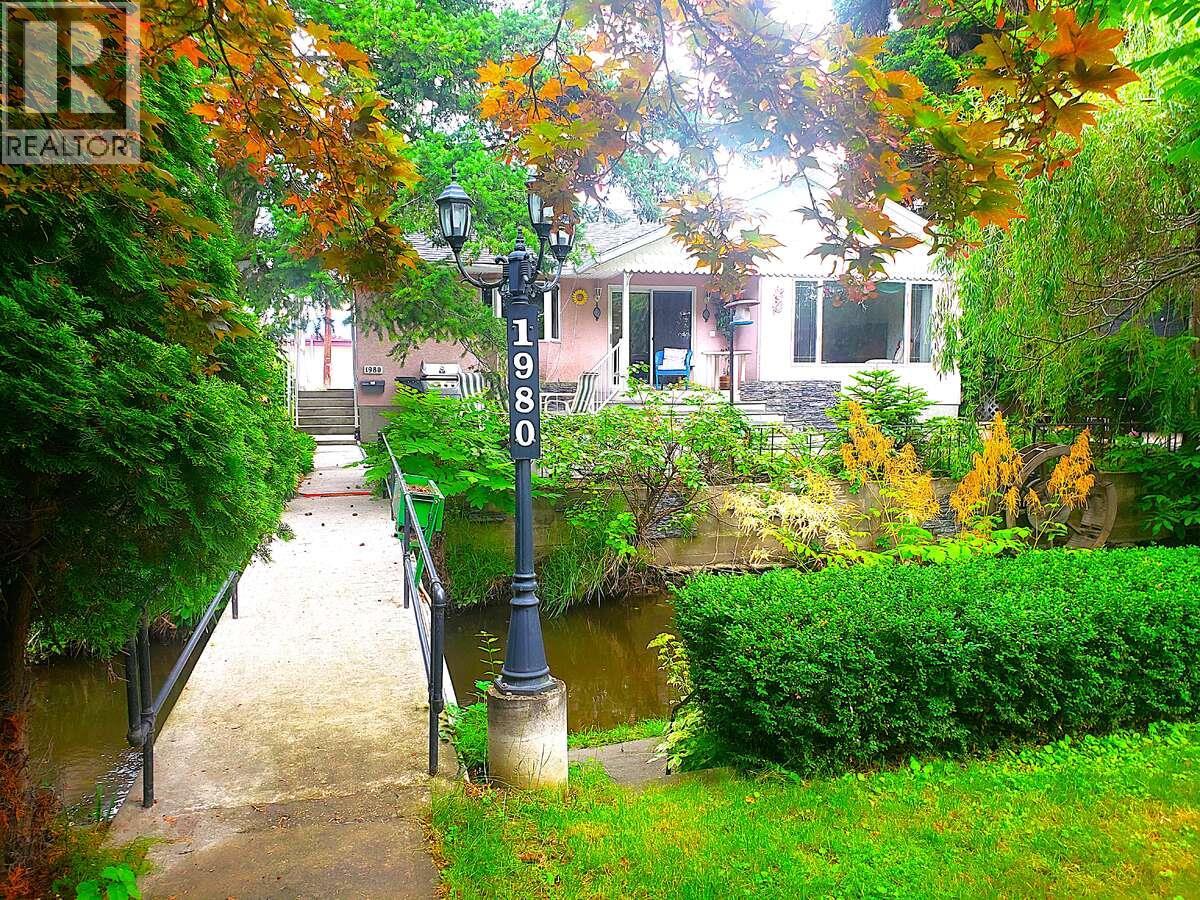 1980 Ethel Street, Kelowna, British Columbia  V1Y 2Z5 - Photo 6 - 10383061