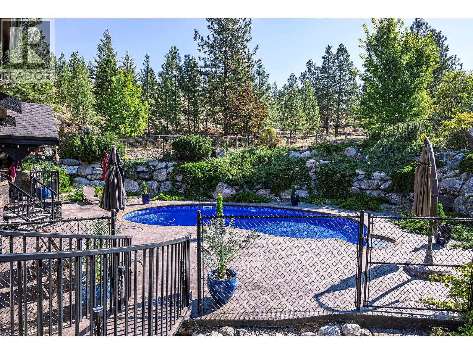 5833 Todd Road, Kamloops, British Columbia  V2C 6P2 - Photo 28 - 10383060