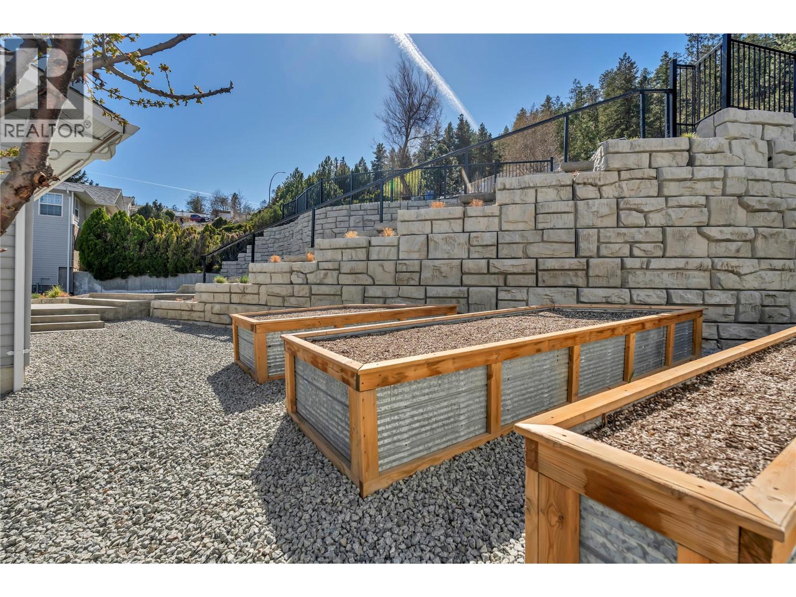 12595 Taylor Place, Summerland, British Columbia  V0H 1Z8 - Photo 25 - 10383059