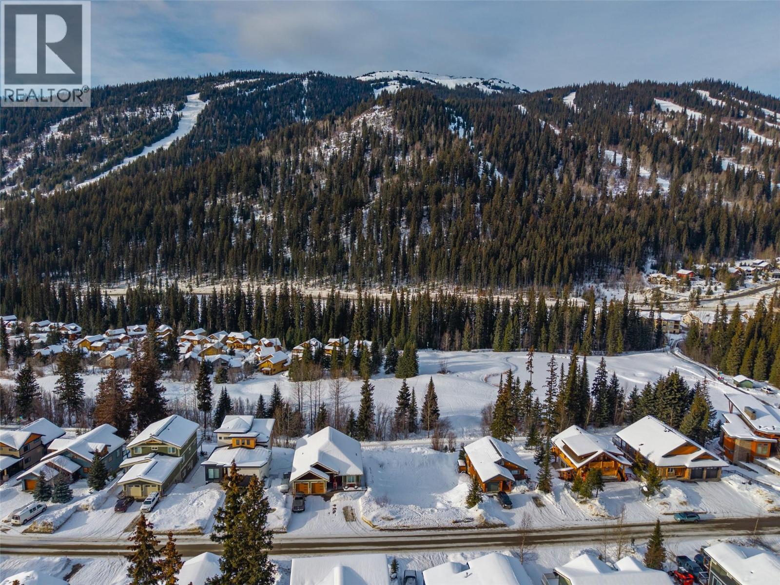 2444 Fairways Drive, Sun Peaks, British Columbia  V0E 5N0 - Photo 11 - 10383016