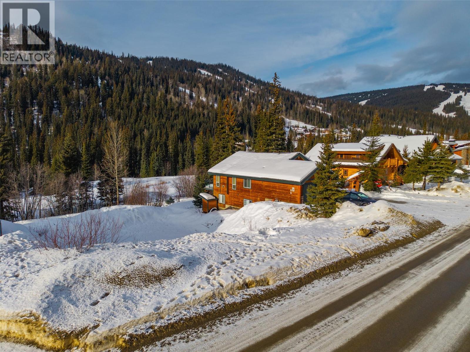 2444 Fairways Drive, Sun Peaks, British Columbia  V0E 5N0 - Photo 17 - 10383016