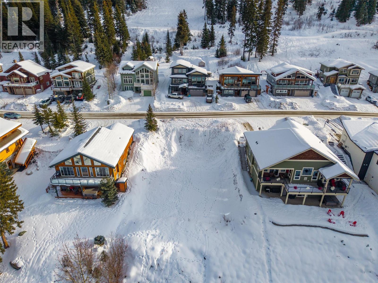 2444 Fairways Drive, Sun Peaks, British Columbia  V0E 5N0 - Photo 4 - 10383016