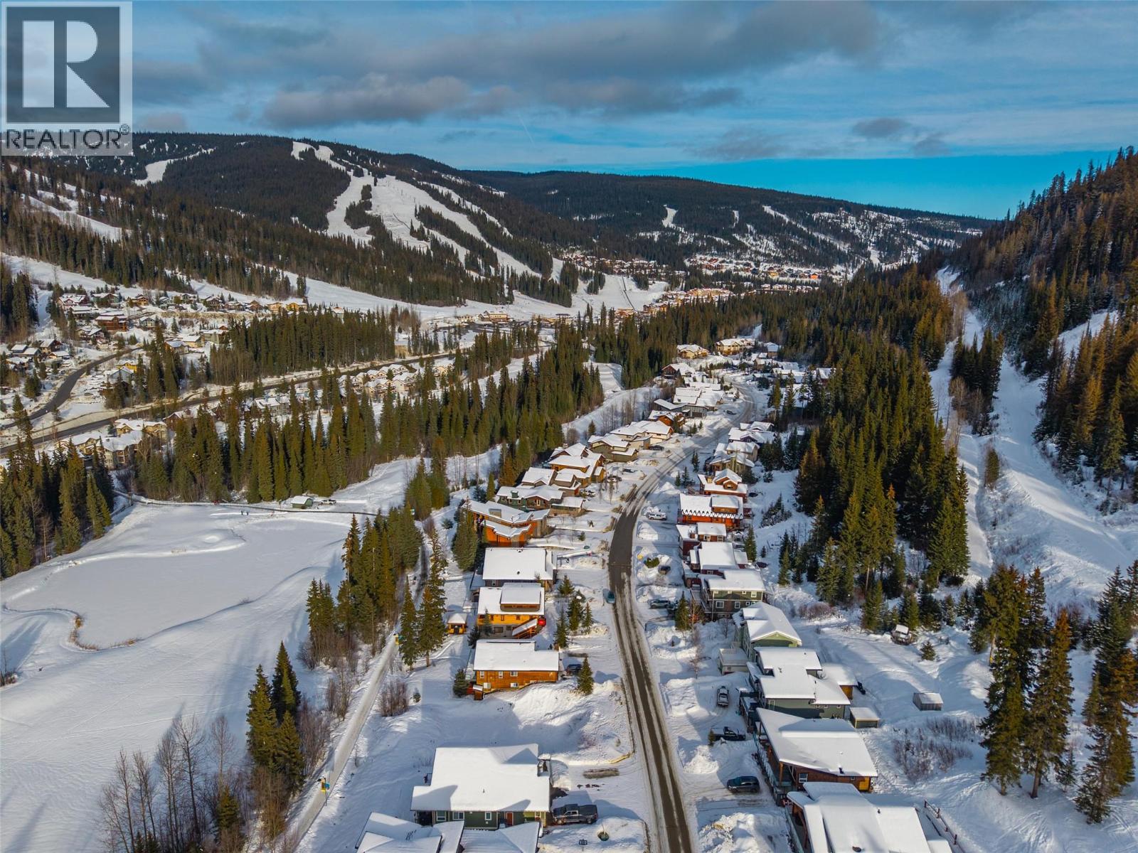 2444 Fairways Drive, Sun Peaks, British Columbia  V0E 5N0 - Photo 9 - 10383016