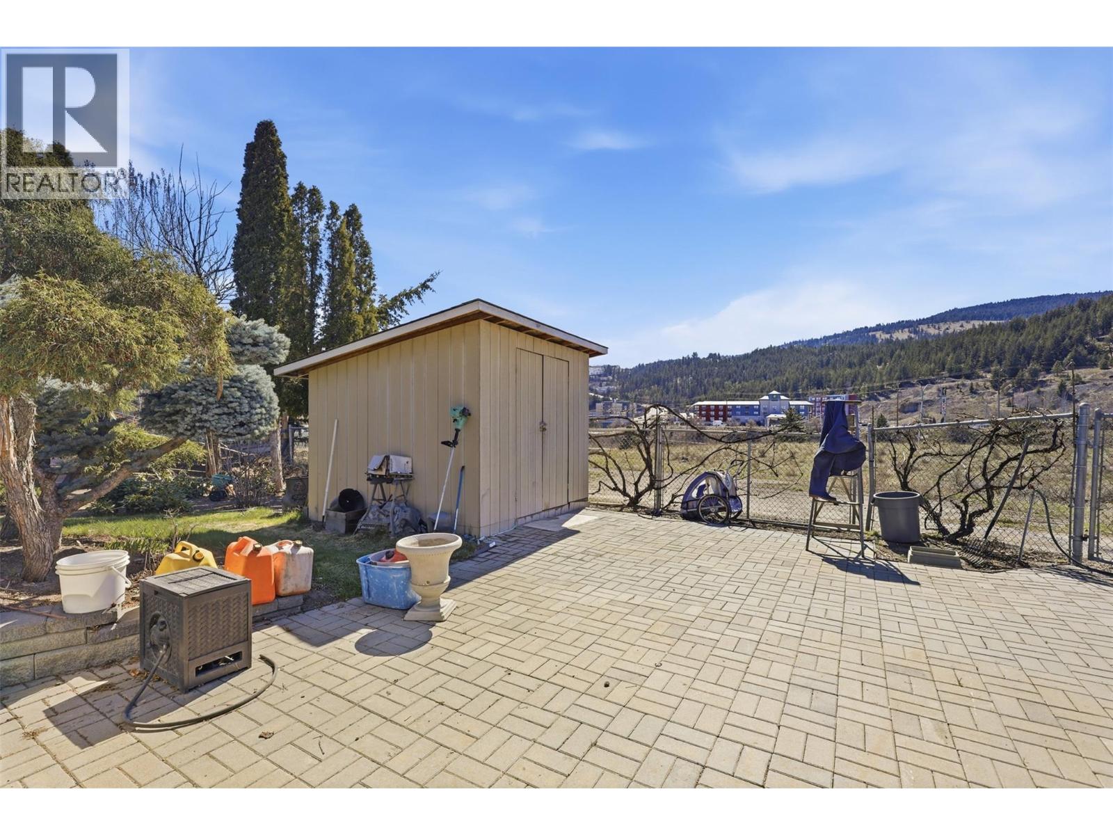 1515 Cascade Street, Kamloops, British Columbia  V2E 1C1 - Photo 47 - 10383014