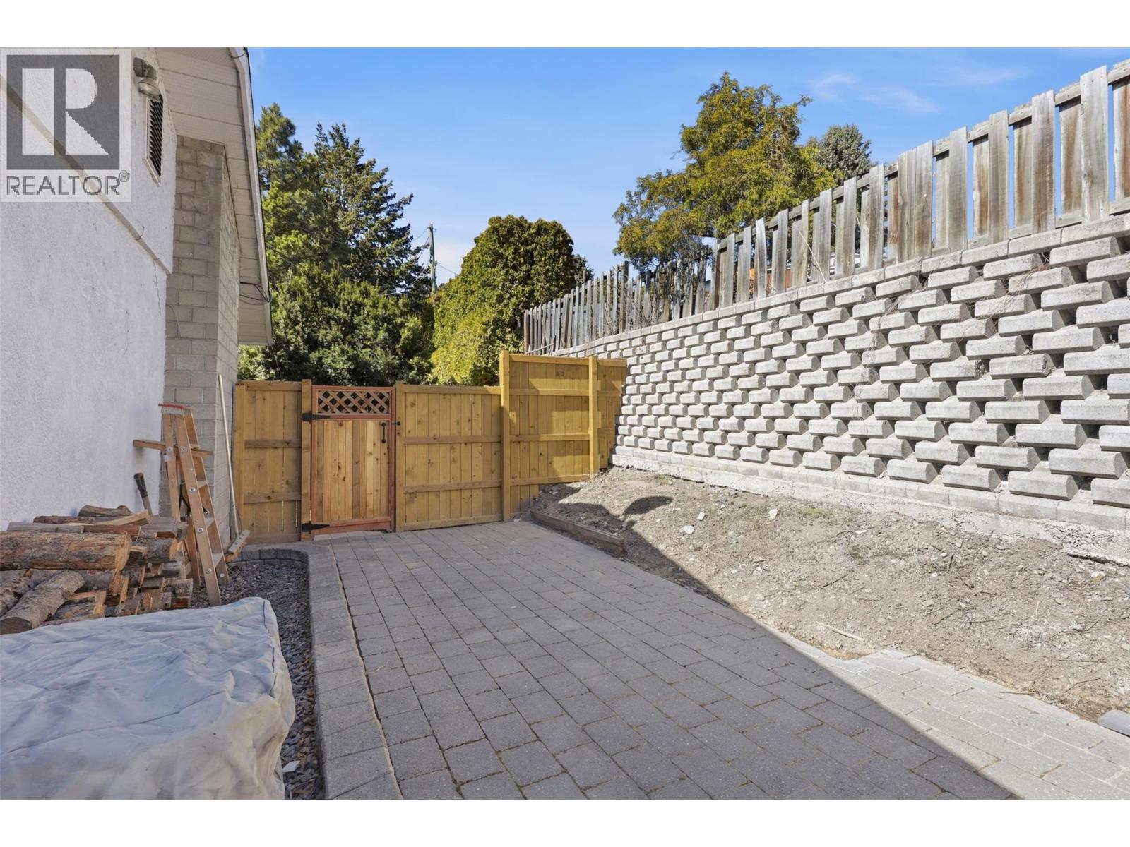 1515 Cascade Street, Kamloops, British Columbia  V2E 1C1 - Photo 49 - 10383014