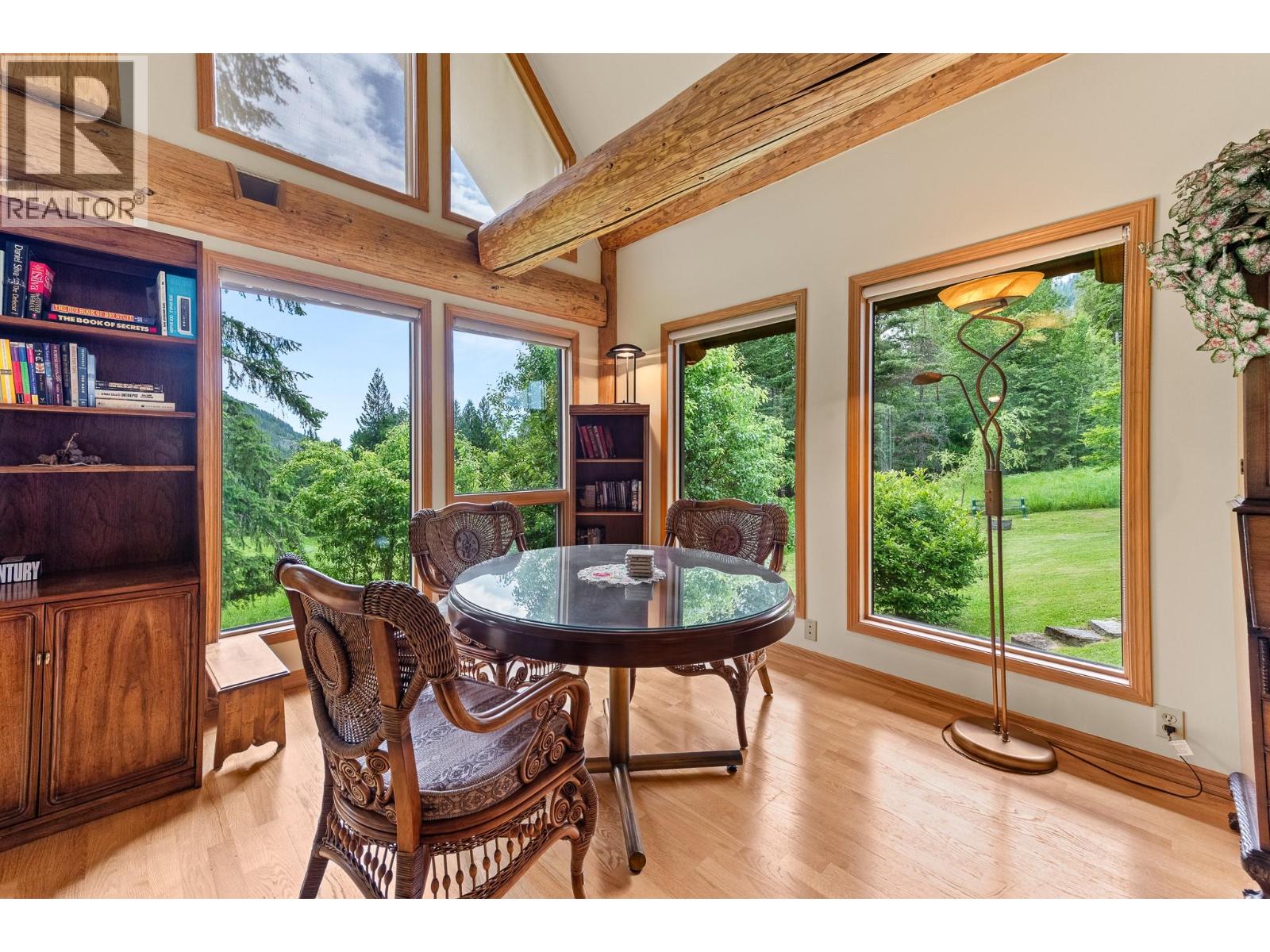 16749 Crawford Creek Road, Crawford Bay, British Columbia  V0B 1E0 - Photo 15 - 10382920