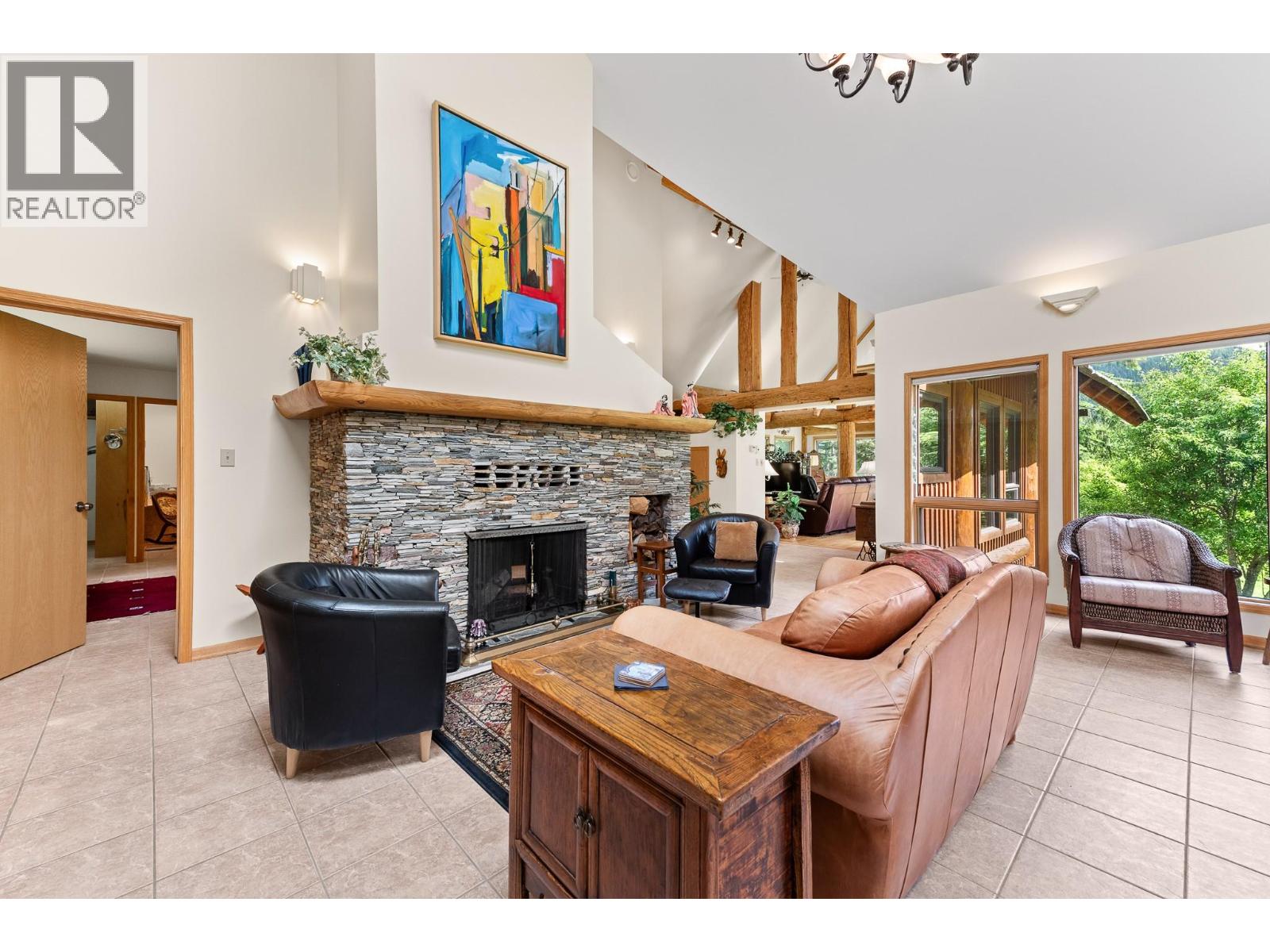 16749 Crawford Creek Road, Crawford Bay, British Columbia  V0B 1E0 - Photo 17 - 10382920