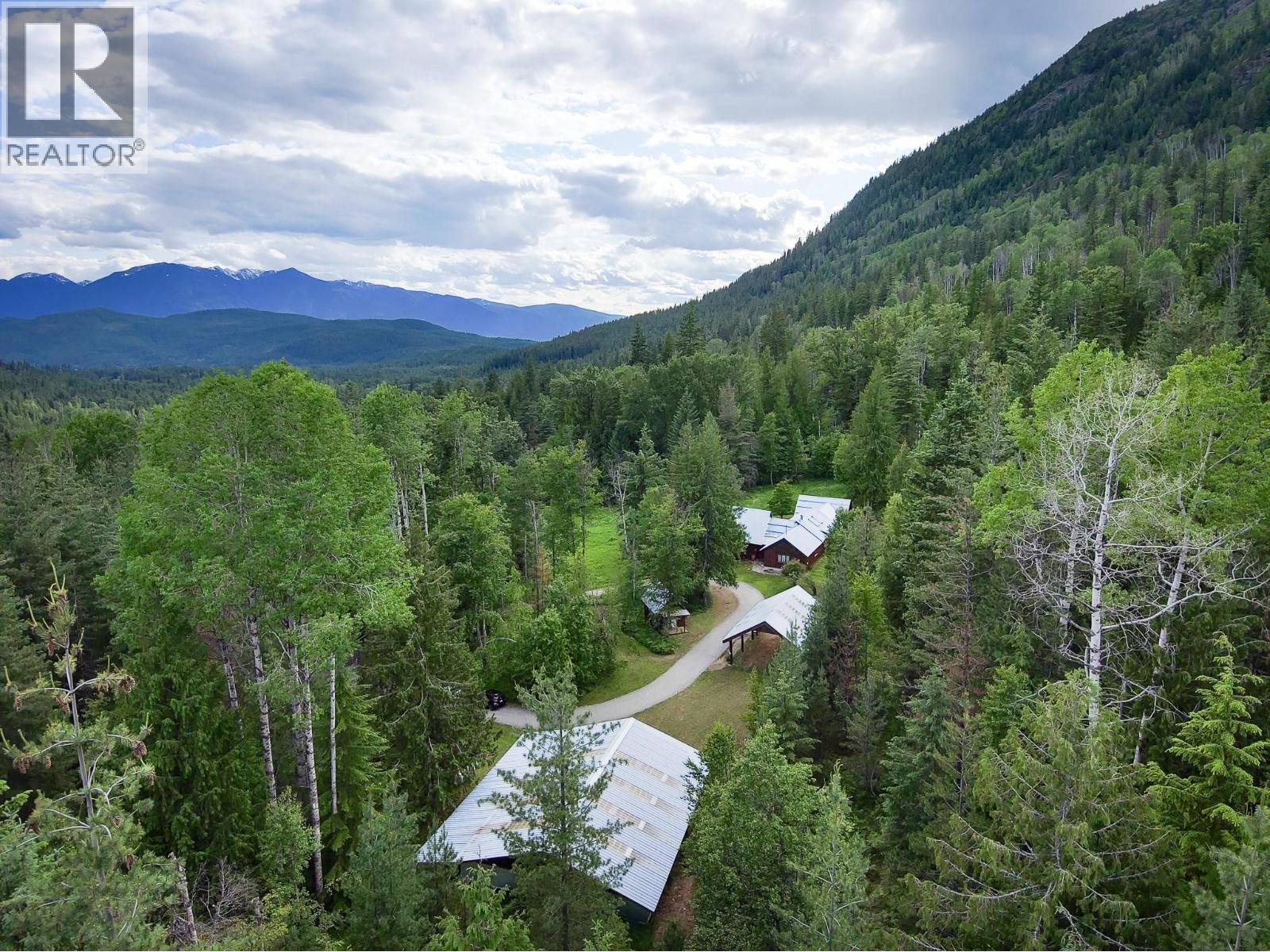 16749 Crawford Creek Road, Crawford Bay, British Columbia  V0B 1E0 - Photo 43 - 10382920