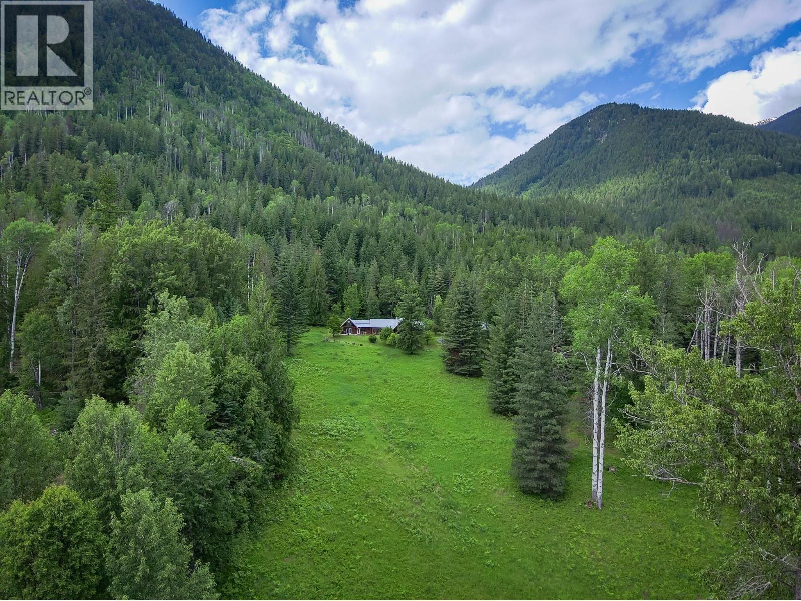 16749 Crawford Creek Road, Crawford Bay, British Columbia  V0B 1E0 - Photo 54 - 10382920
