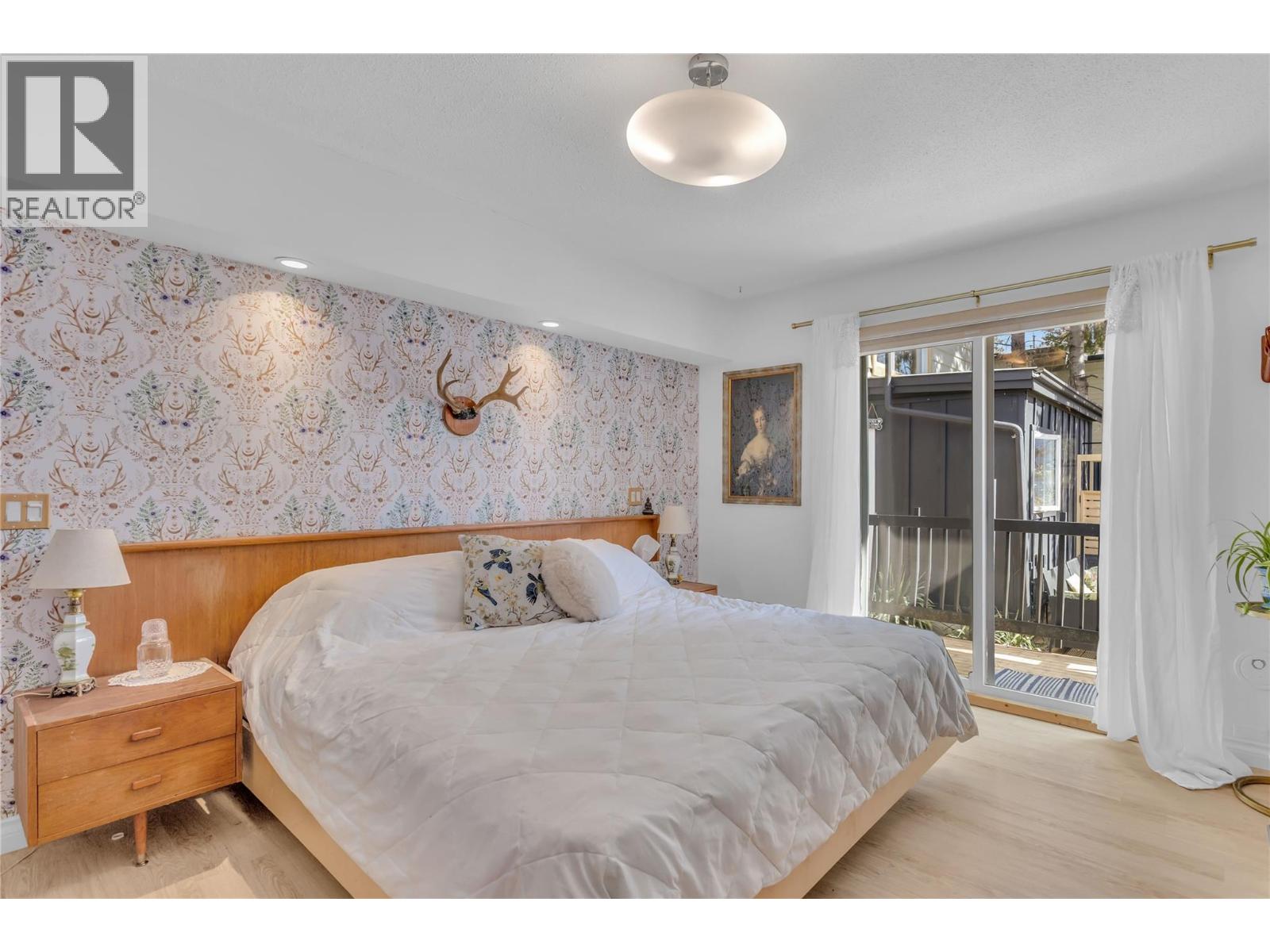 3991 Desert Pines Avenue, Peachland, British Columbia  V0H 1X2 - Photo 14 - 10375926