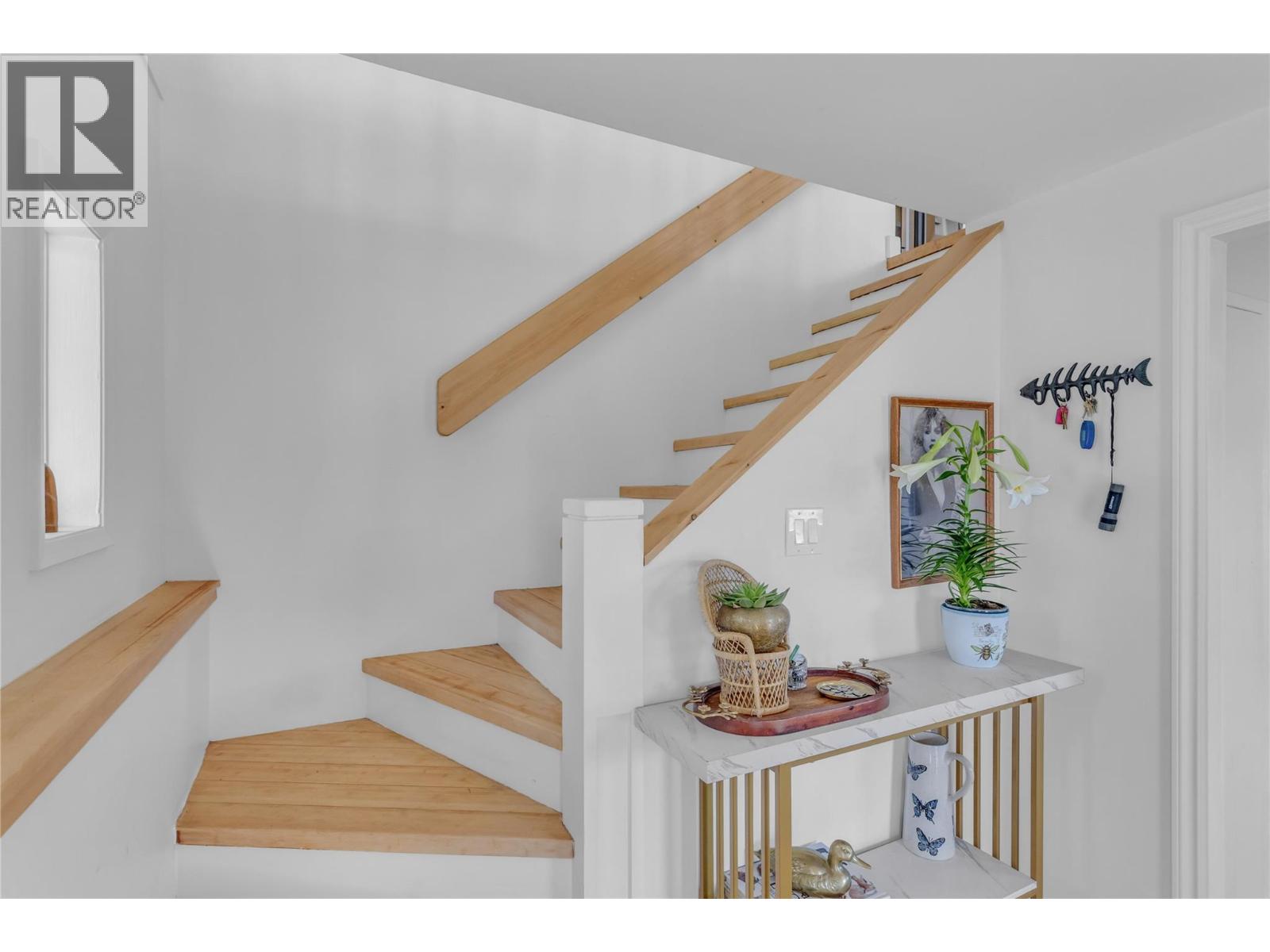 3991 Desert Pines Avenue, Peachland, British Columbia  V0H 1X2 - Photo 19 - 10375926