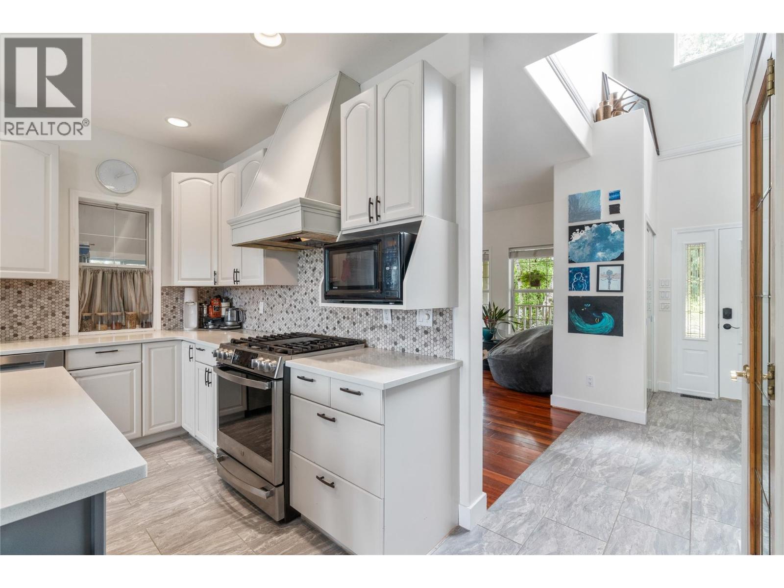 2662 Blind Bay Road, Blind Bay, British Columbia  V0E 1H1 - Photo 11 - 10383038