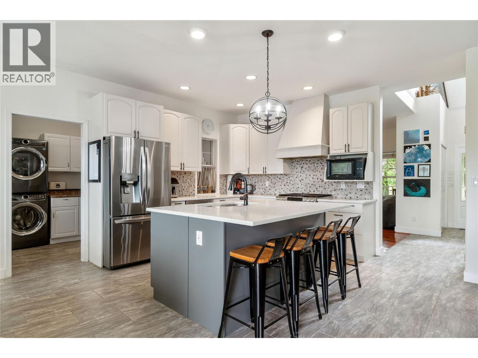 2662 Blind Bay Road, Blind Bay, British Columbia  V0E 1H1 - Photo 17 - 10383038