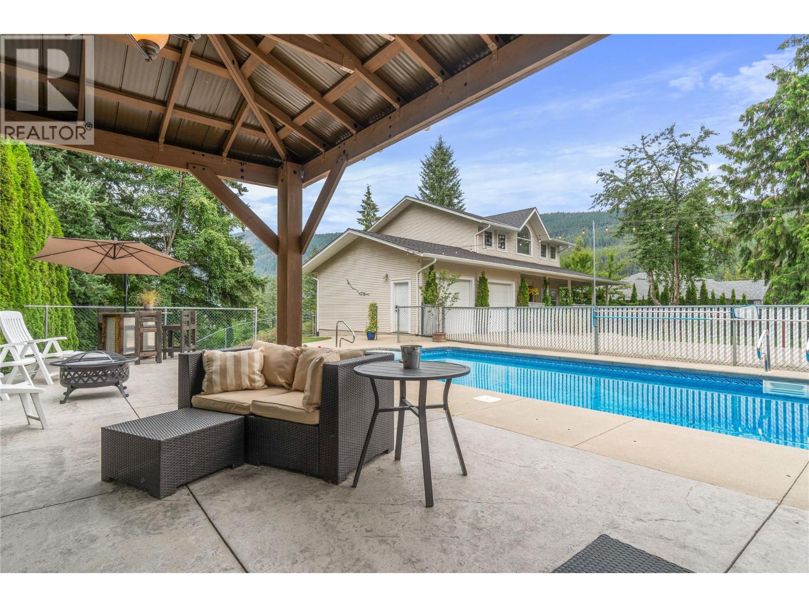 2662 Blind Bay Road, Blind Bay, British Columbia  V0E 1H1 - Photo 76 - 10383038