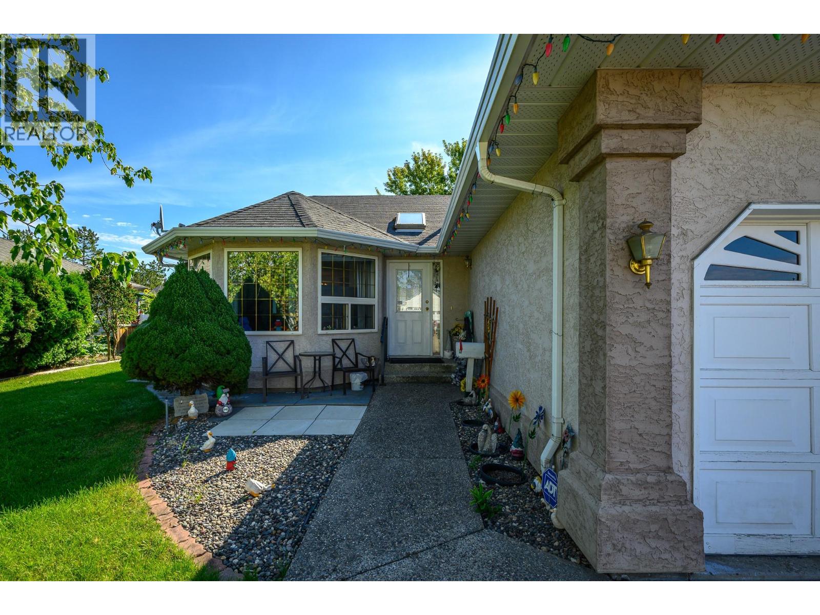 2424 Bradley Drive, Armstrong, British Columbia  V4Y 0C4 - Photo 1 - 10379396