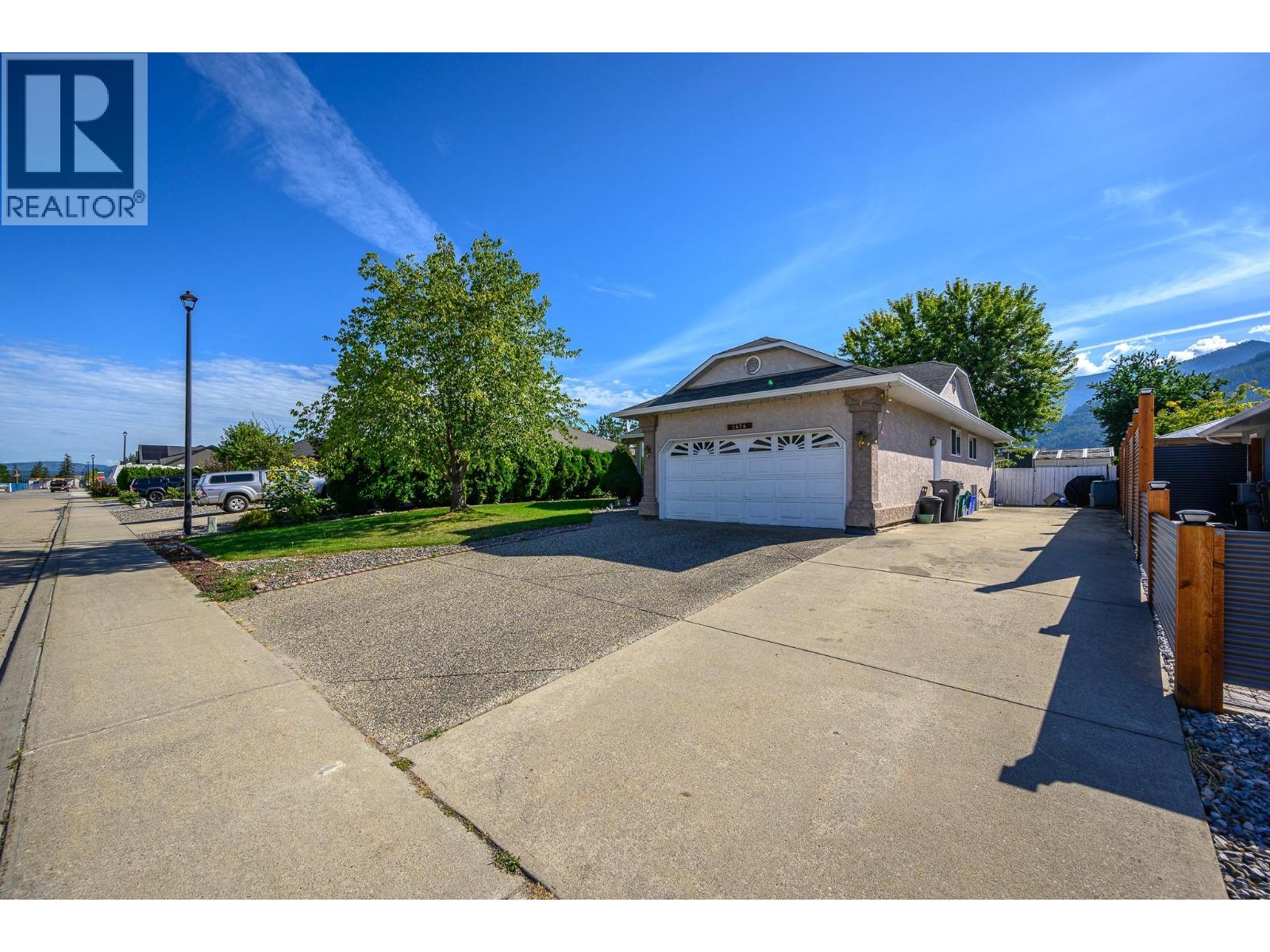 2424 Bradley Drive, Armstrong, British Columbia  V4Y 0C4 - Photo 5 - 10379396