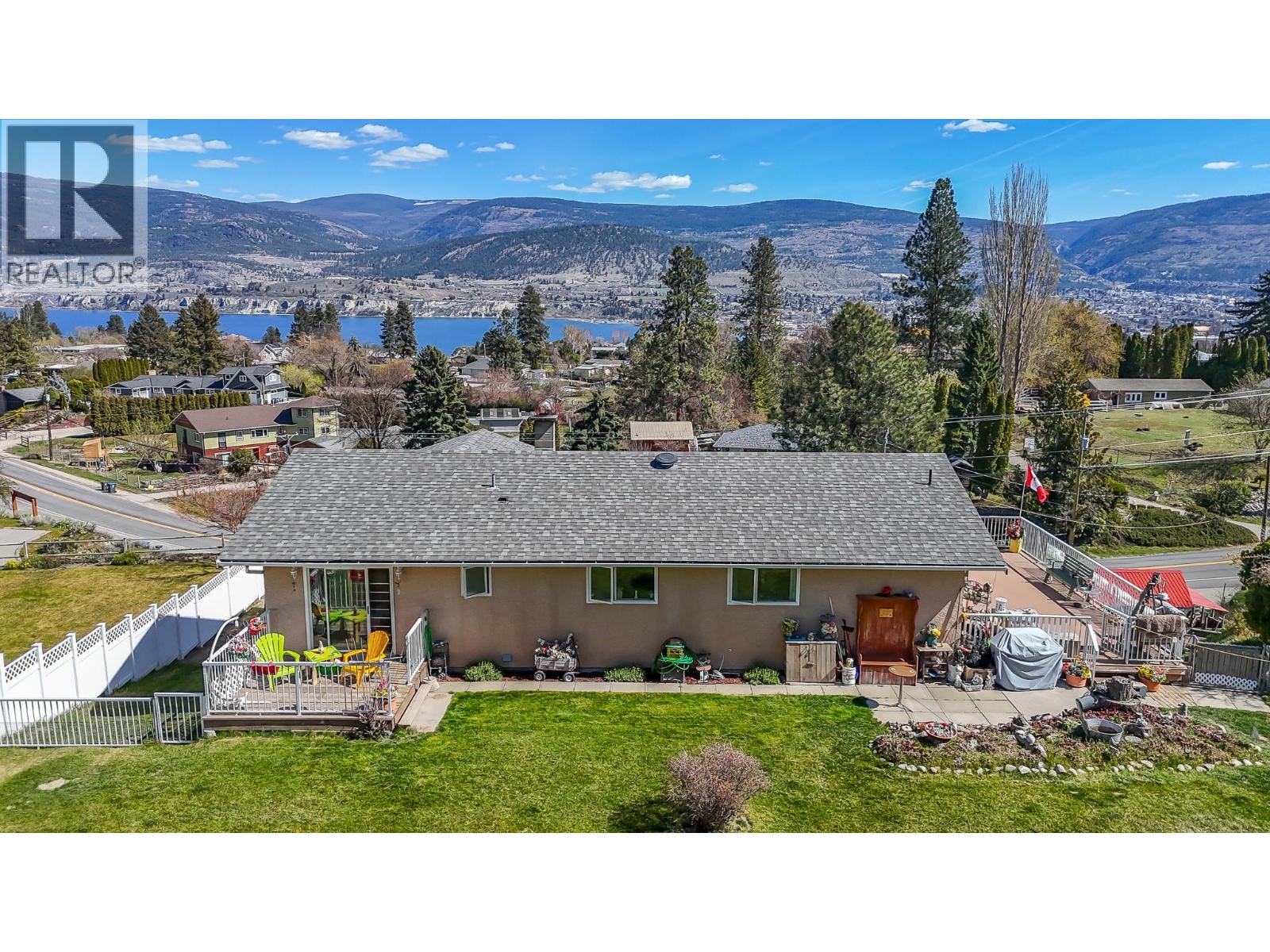 2210 West Bench Drive, Penticton, British Columbia  V2A 8Z6 - Photo 1 - 10383049