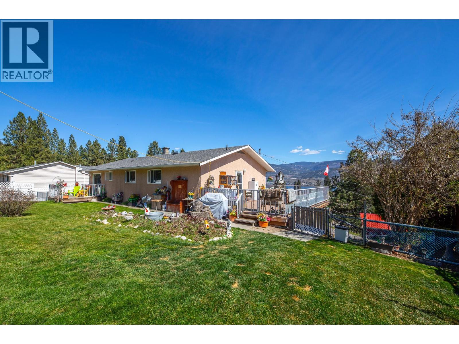 2210 West Bench Drive, Penticton, British Columbia  V2A 8Z6 - Photo 33 - 10383049