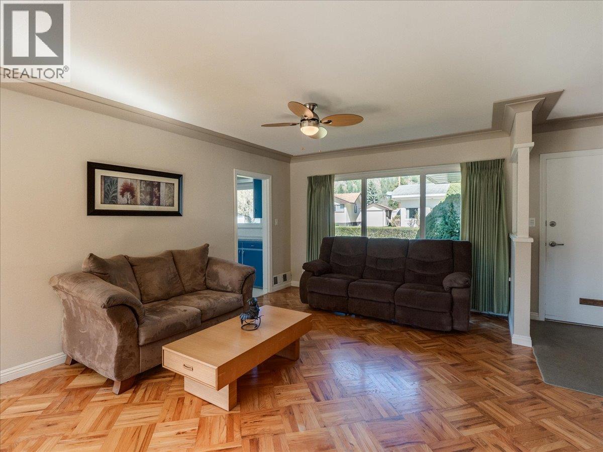 526 Portia Crescent, Trail, British Columbia  V1R 1A9 - Photo 15 - 10383042