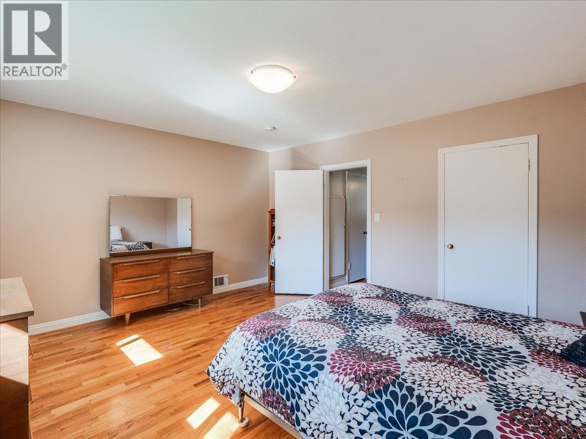 526 Portia Crescent, Trail, British Columbia  V1R 1A9 - Photo 20 - 10383042