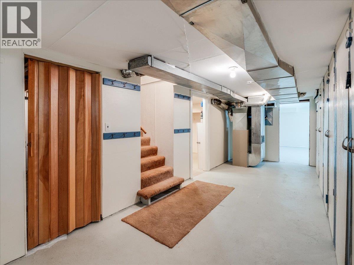 526 Portia Crescent, Trail, British Columbia  V1R 1A9 - Photo 29 - 10383042