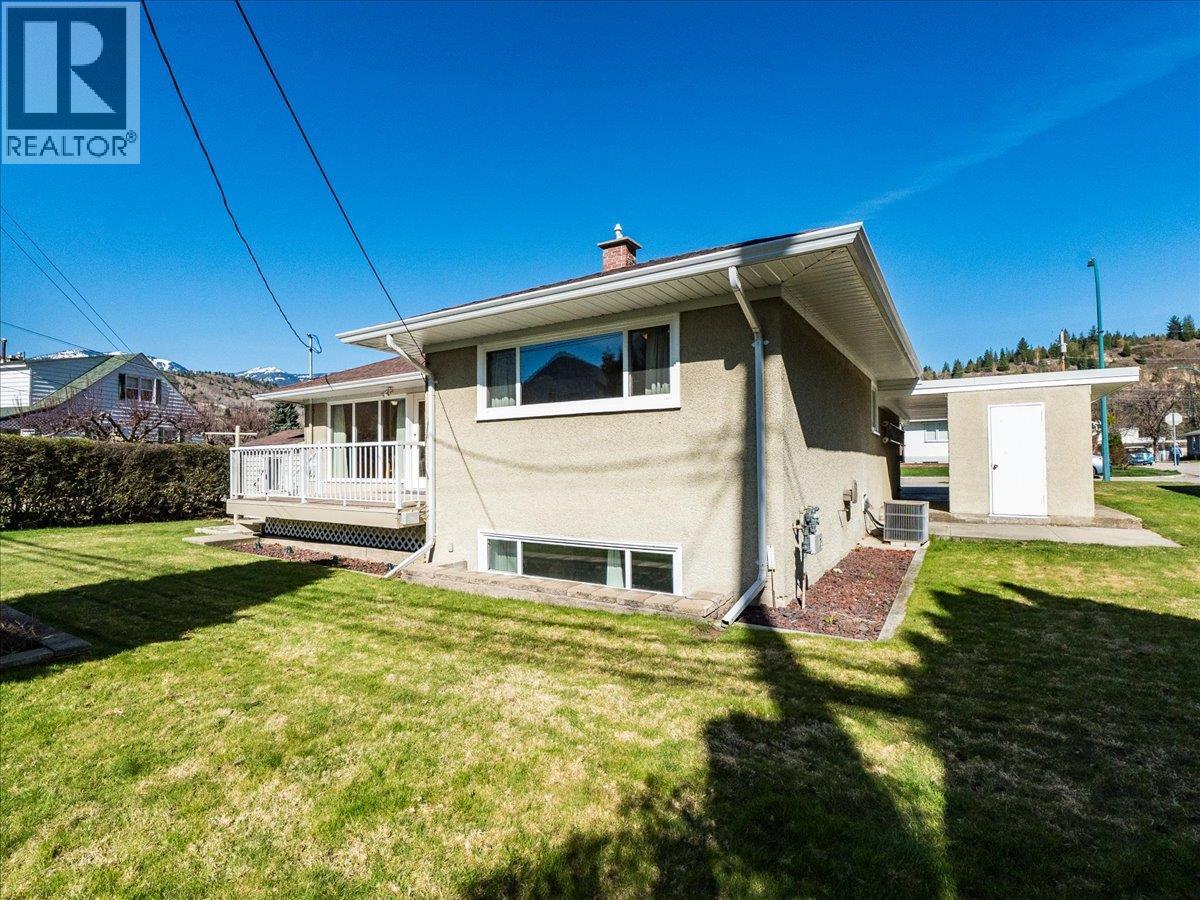 526 Portia Crescent, Trail, British Columbia  V1R 1A9 - Photo 48 - 10383042