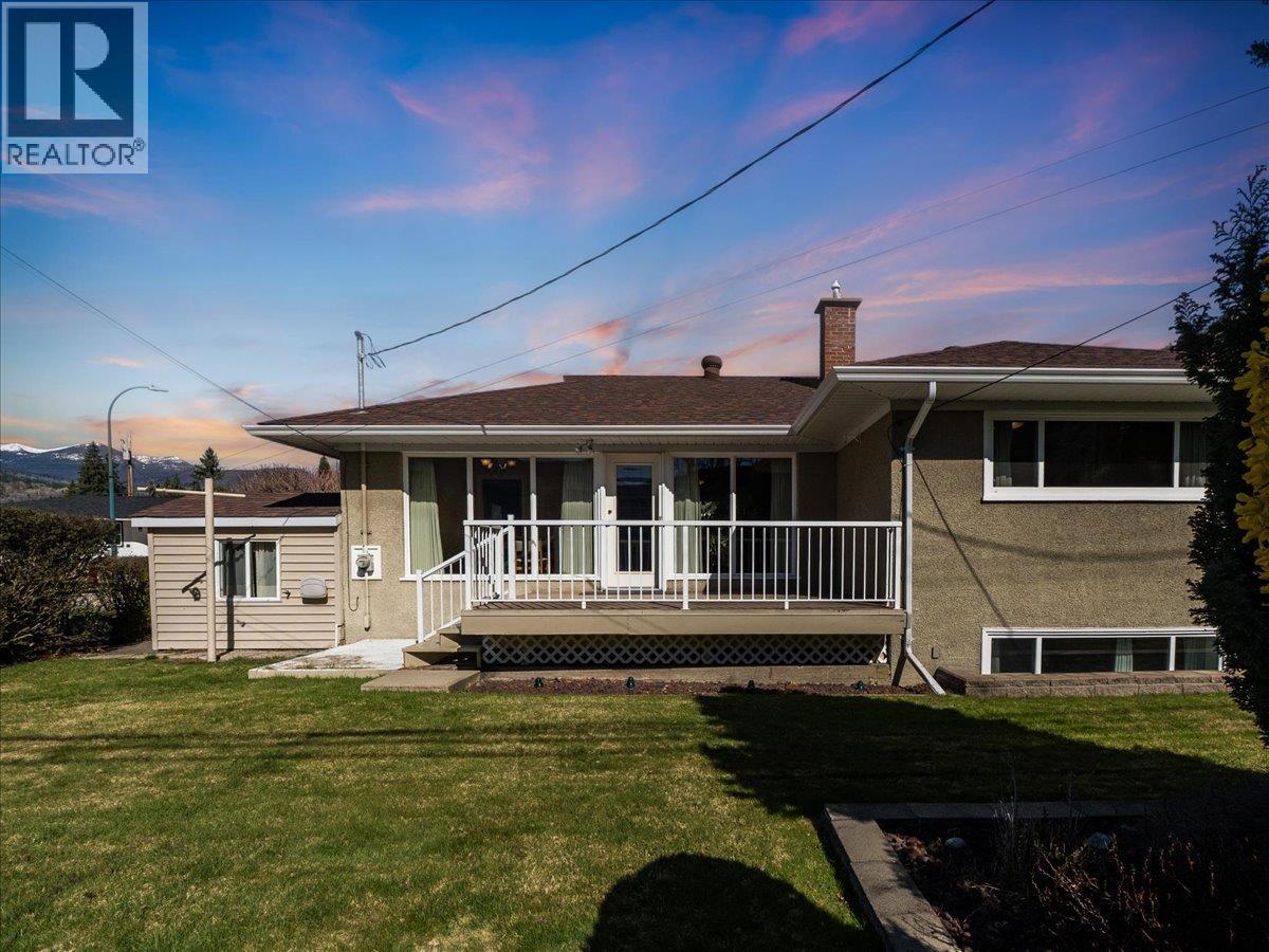 526 Portia Crescent, Trail, British Columbia  V1R 1A9 - Photo 69 - 10383042