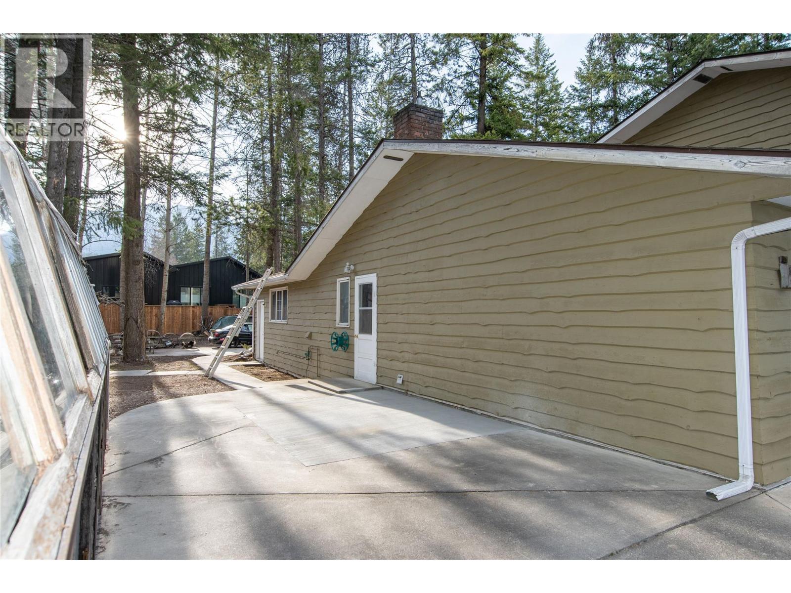 1420 Birch Crescent, Golden, British Columbia  V0A 1H6 - Photo 38 - 10382887