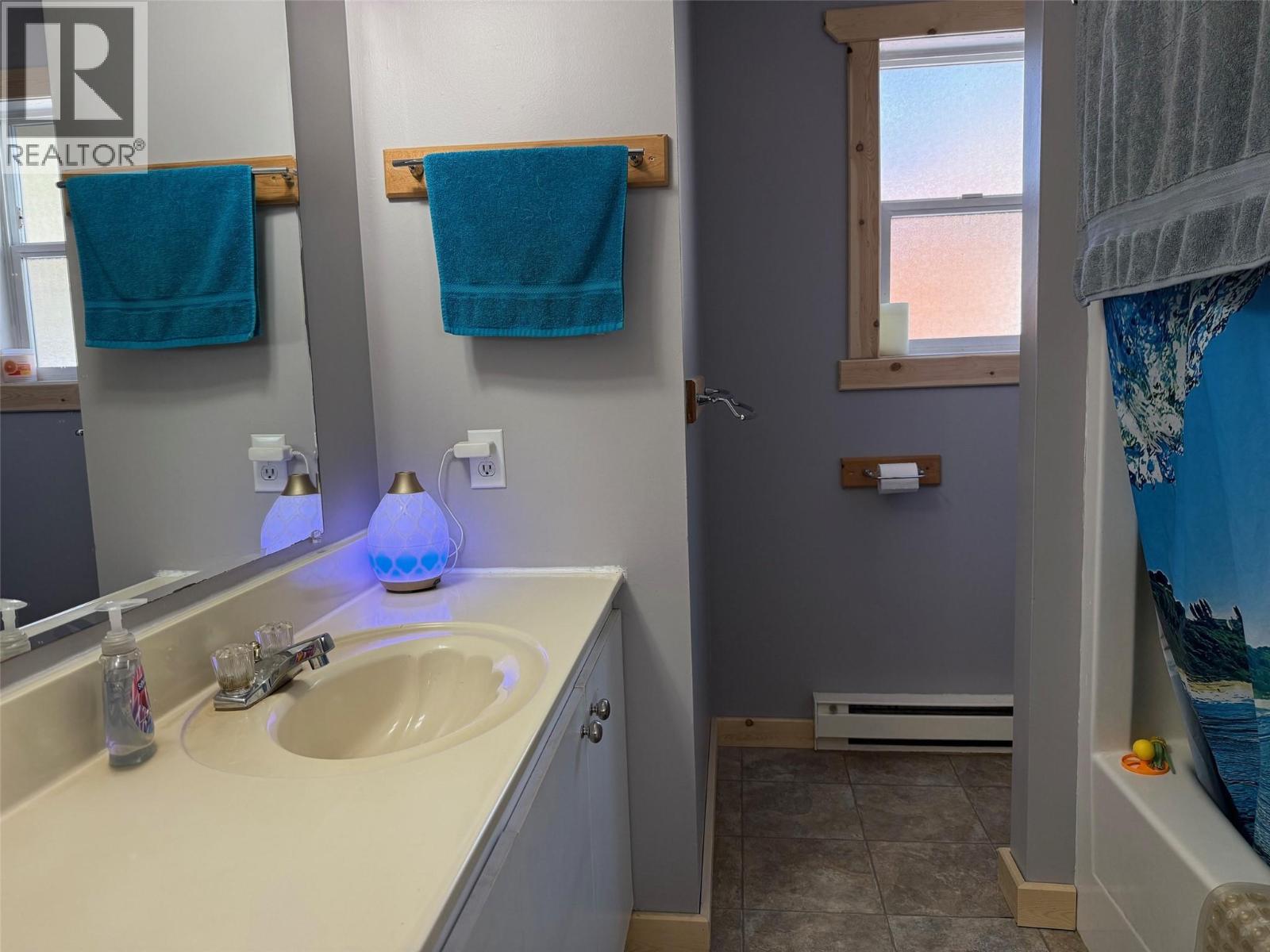 4385 Mountain Road, Barriere, British Columbia  V0E 1E0 - Photo 10 - 10382908