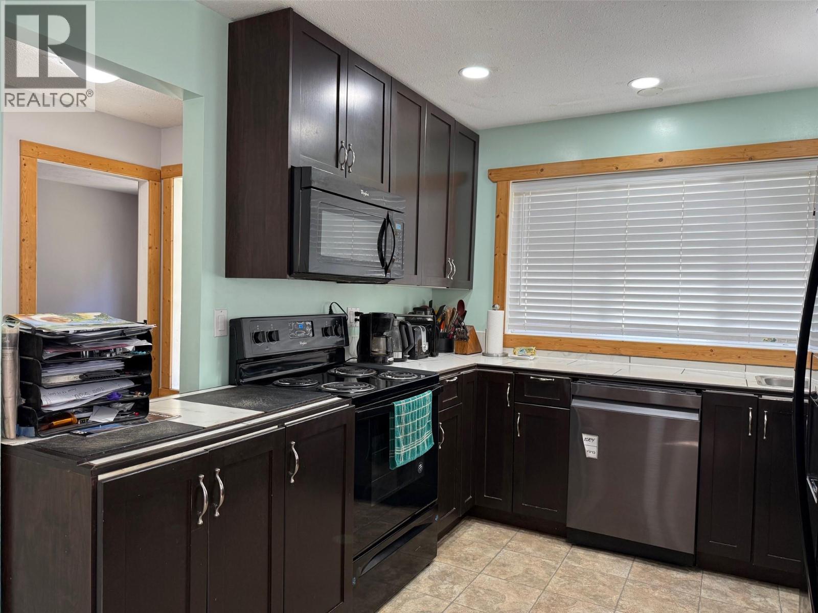 4385 Mountain Road, Barriere, British Columbia  V0E 1E0 - Photo 4 - 10382908